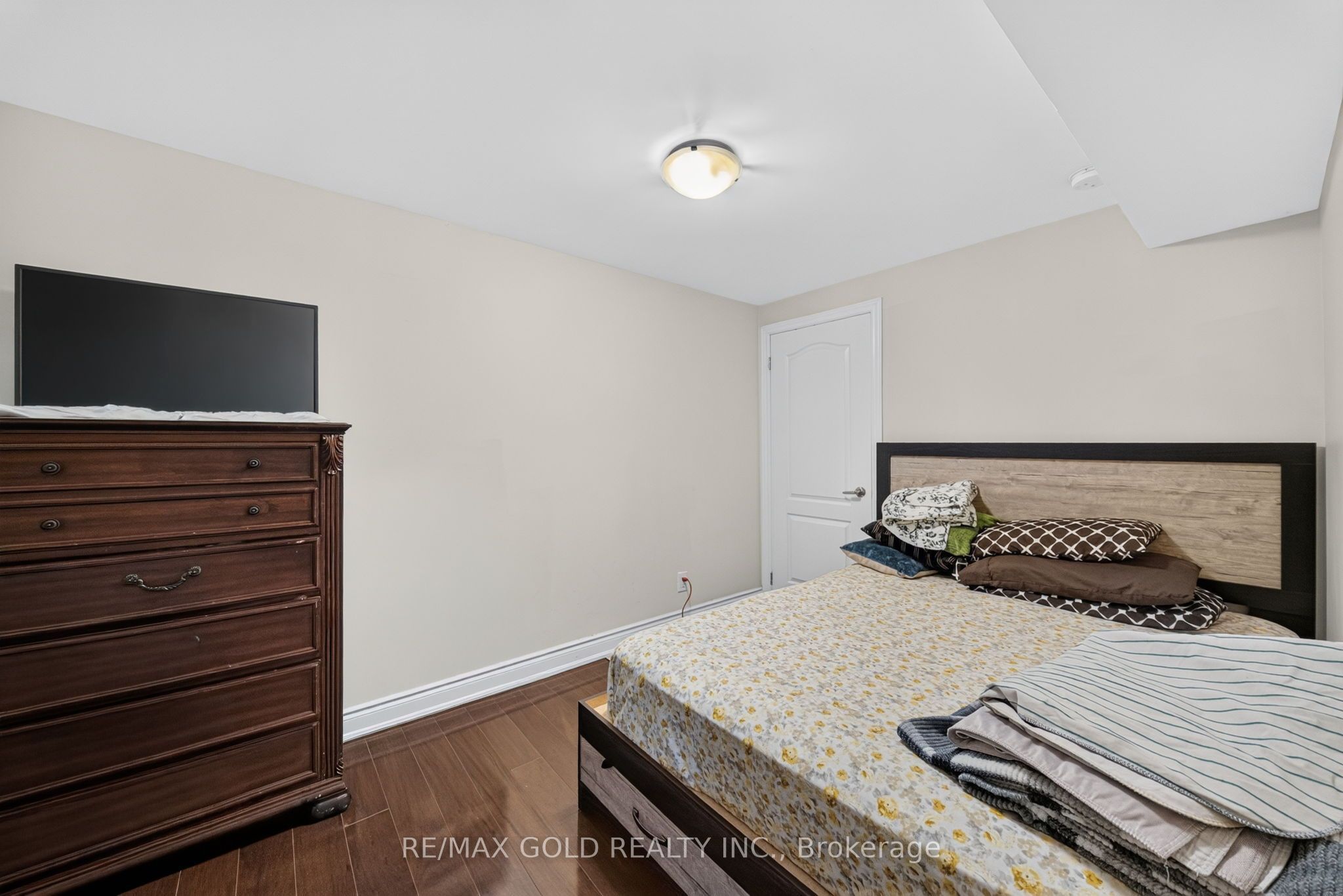 104 Everingham Circle Property Photo 37