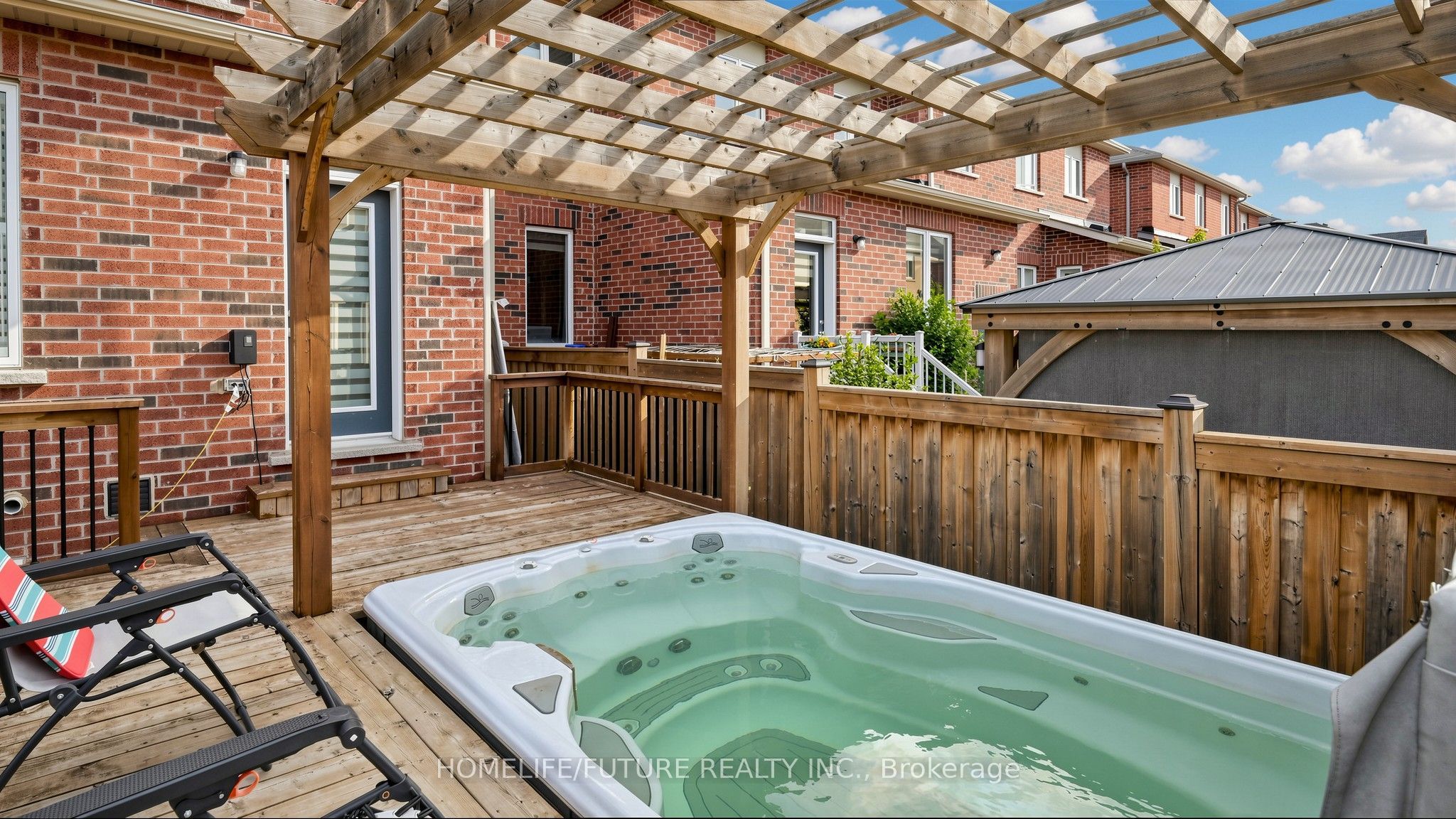 101 Bronson Terrace Property Photo 48