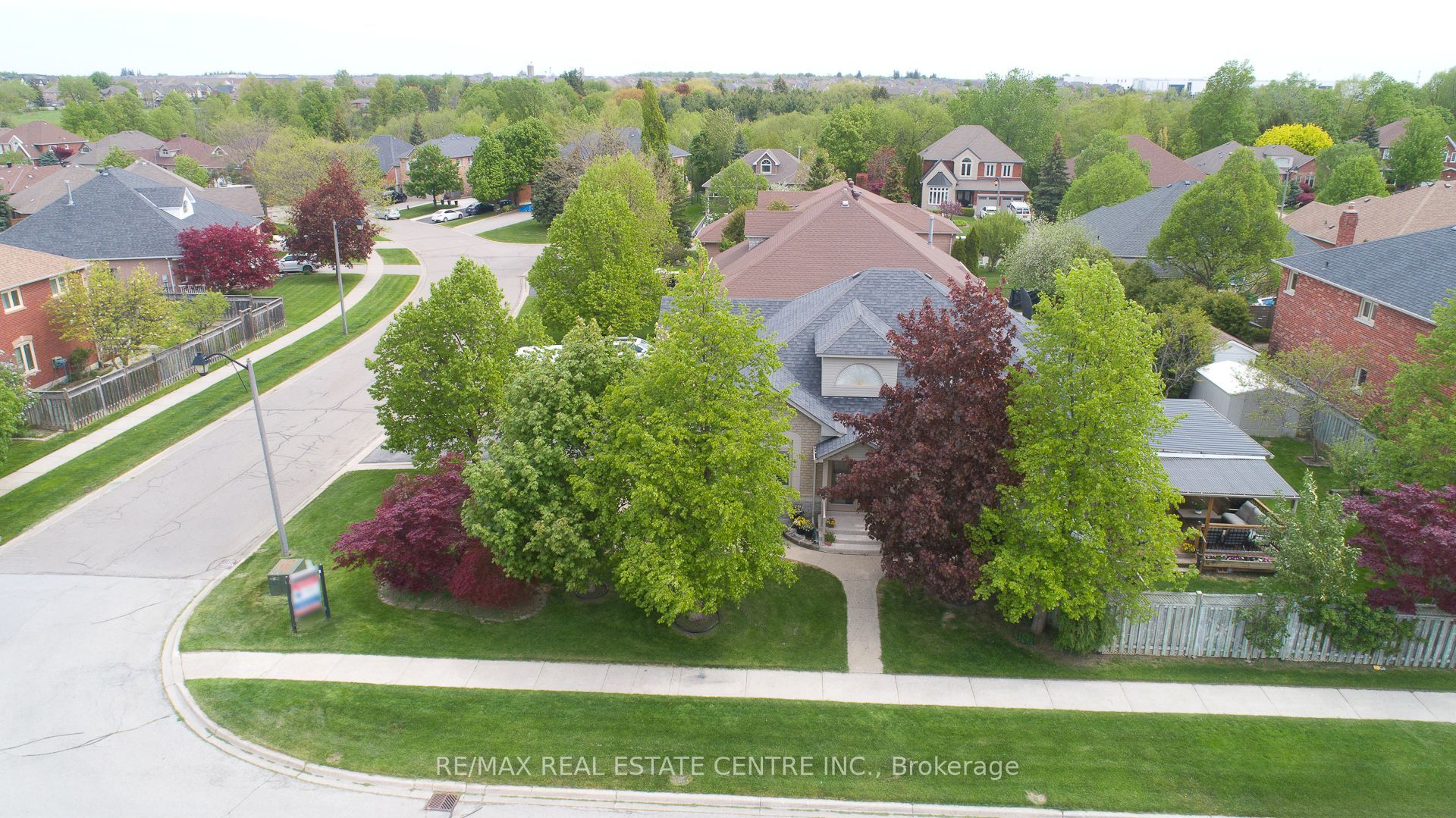 1 Kirkwood Crescent Property Photo 6