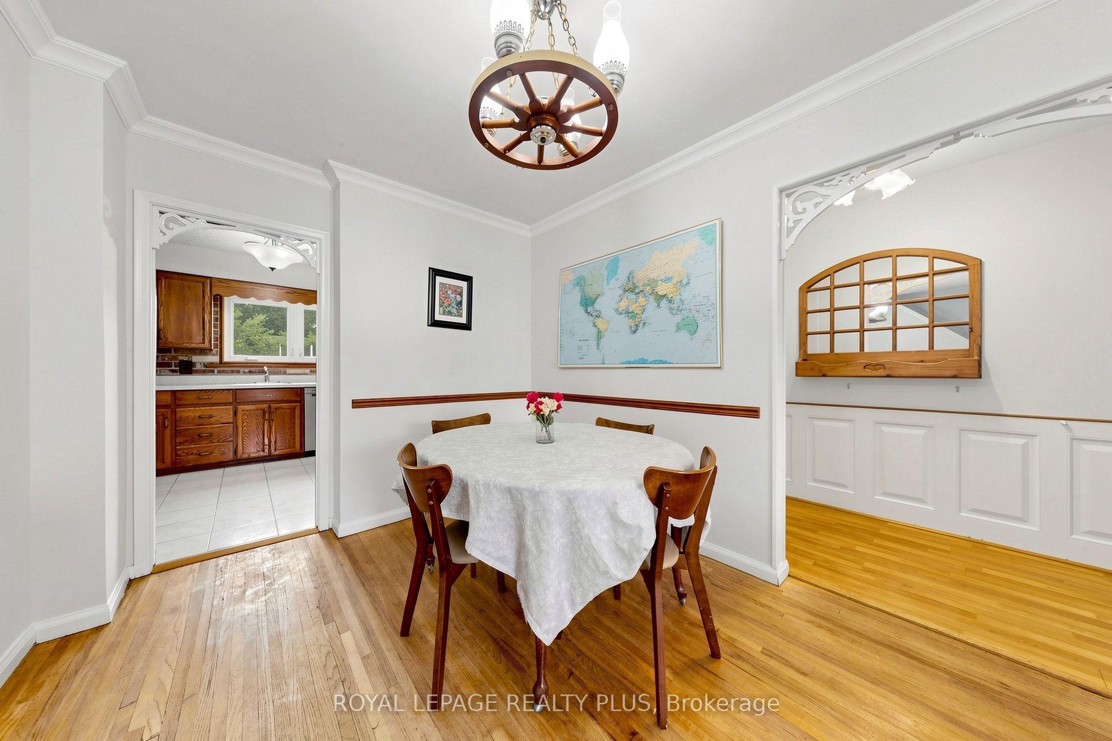 2359 Brookhurst Road Property Photo 8