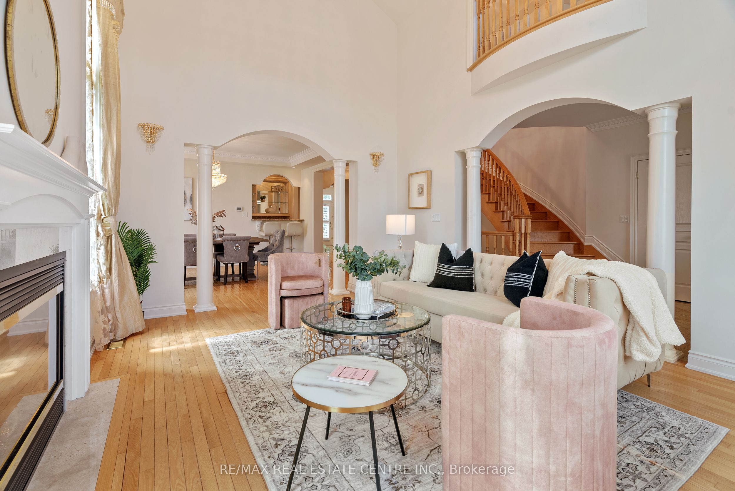 645 Cranleigh Court Property Photo 9