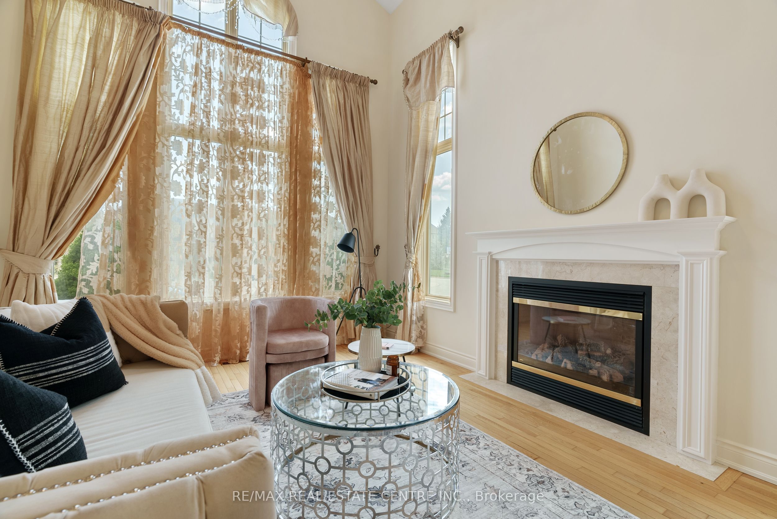 645 Cranleigh Court Property Photo 10