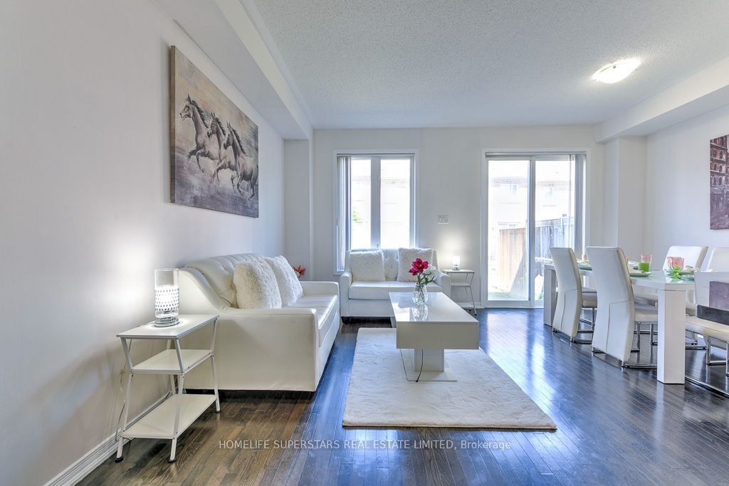 61 Utopia Way Property Photo 1