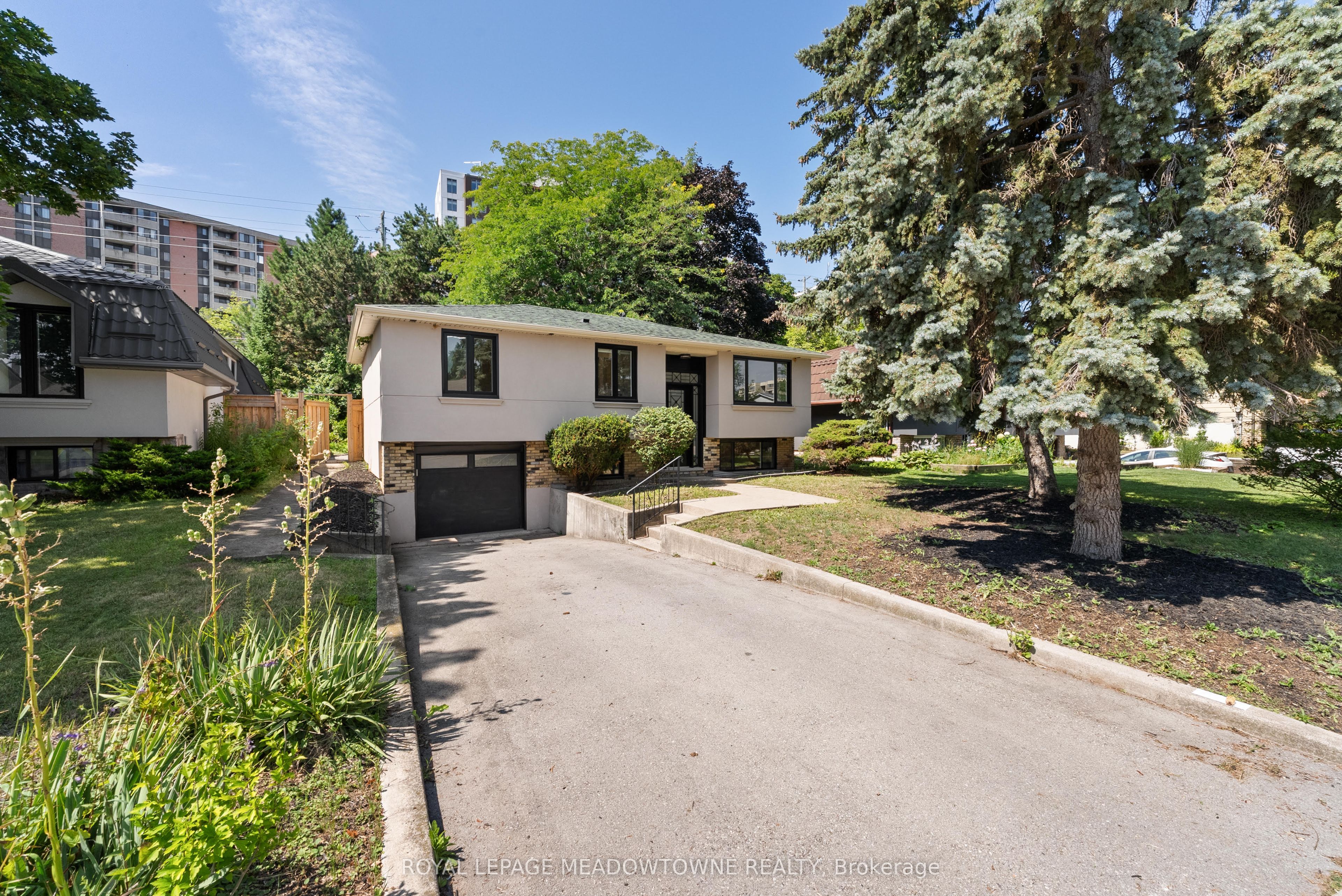 1268 Forest Hill Property Photo 1