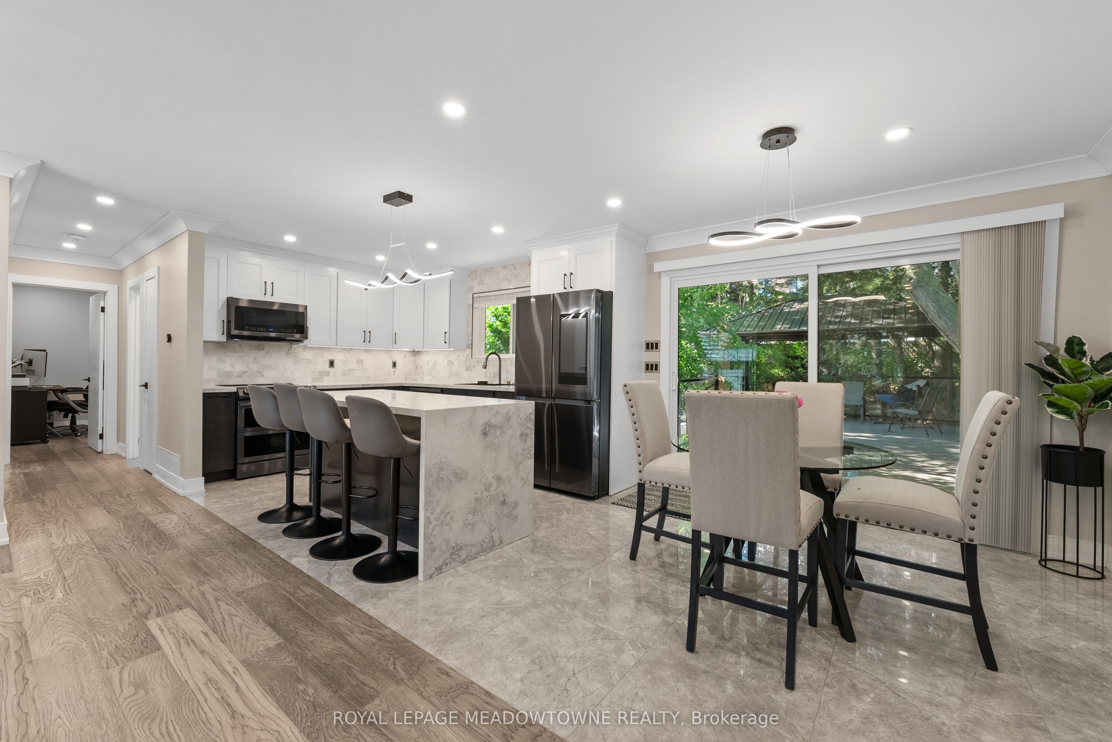 1268 Forest Hill Property Photo 8