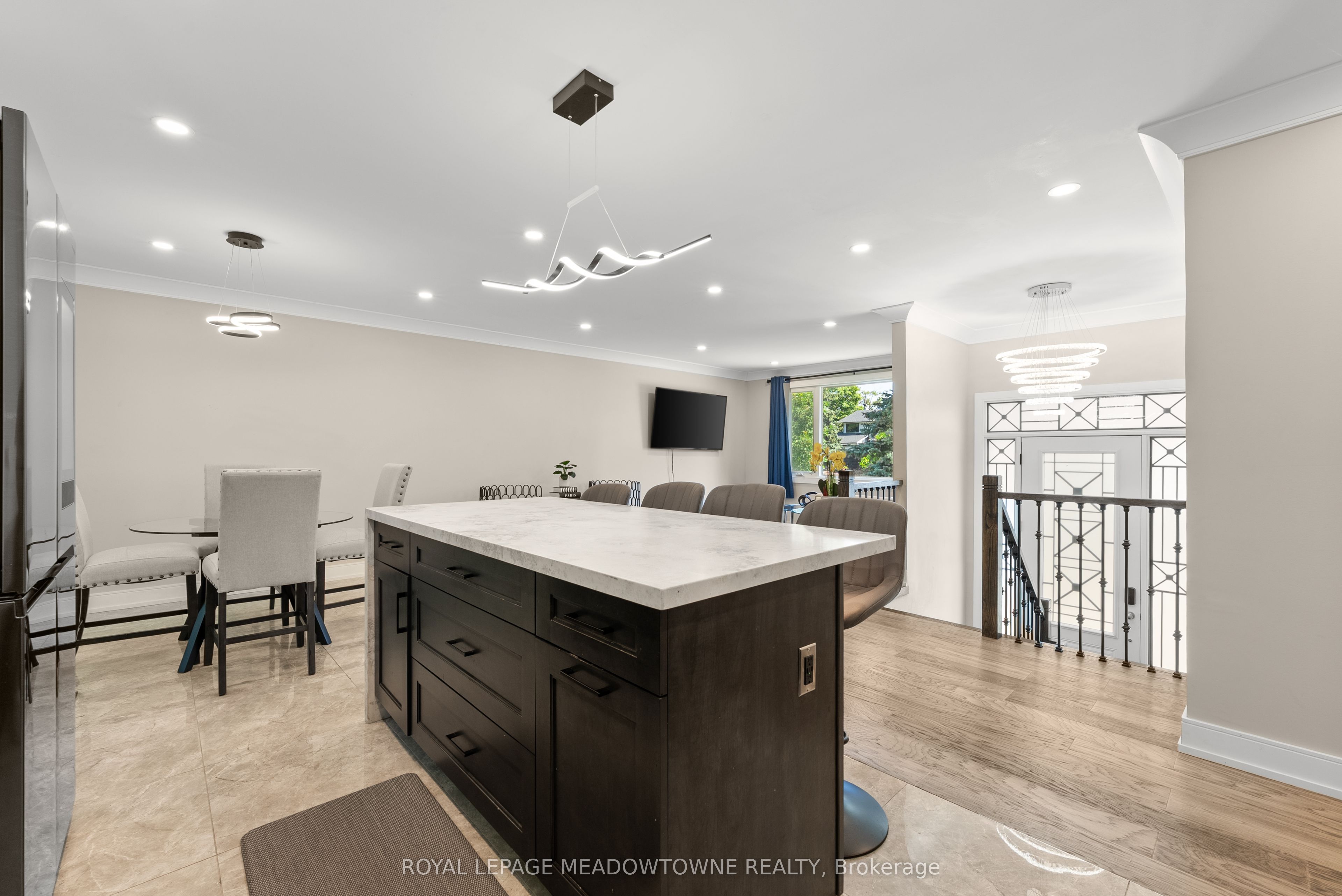1268 Forest Hill Property Photo 13