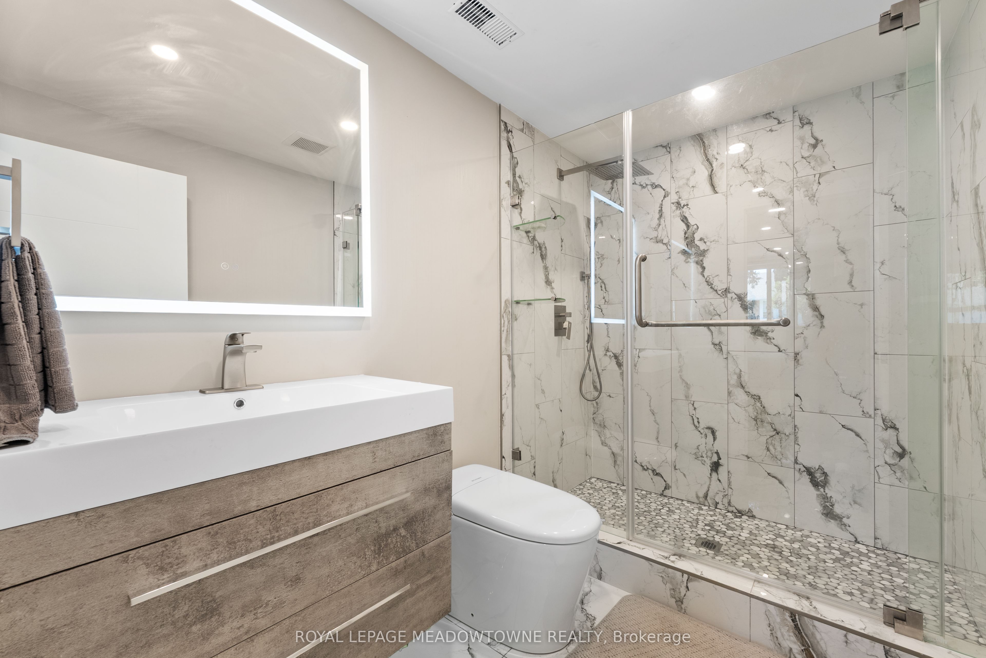 1268 Forest Hill Property Photo 30
