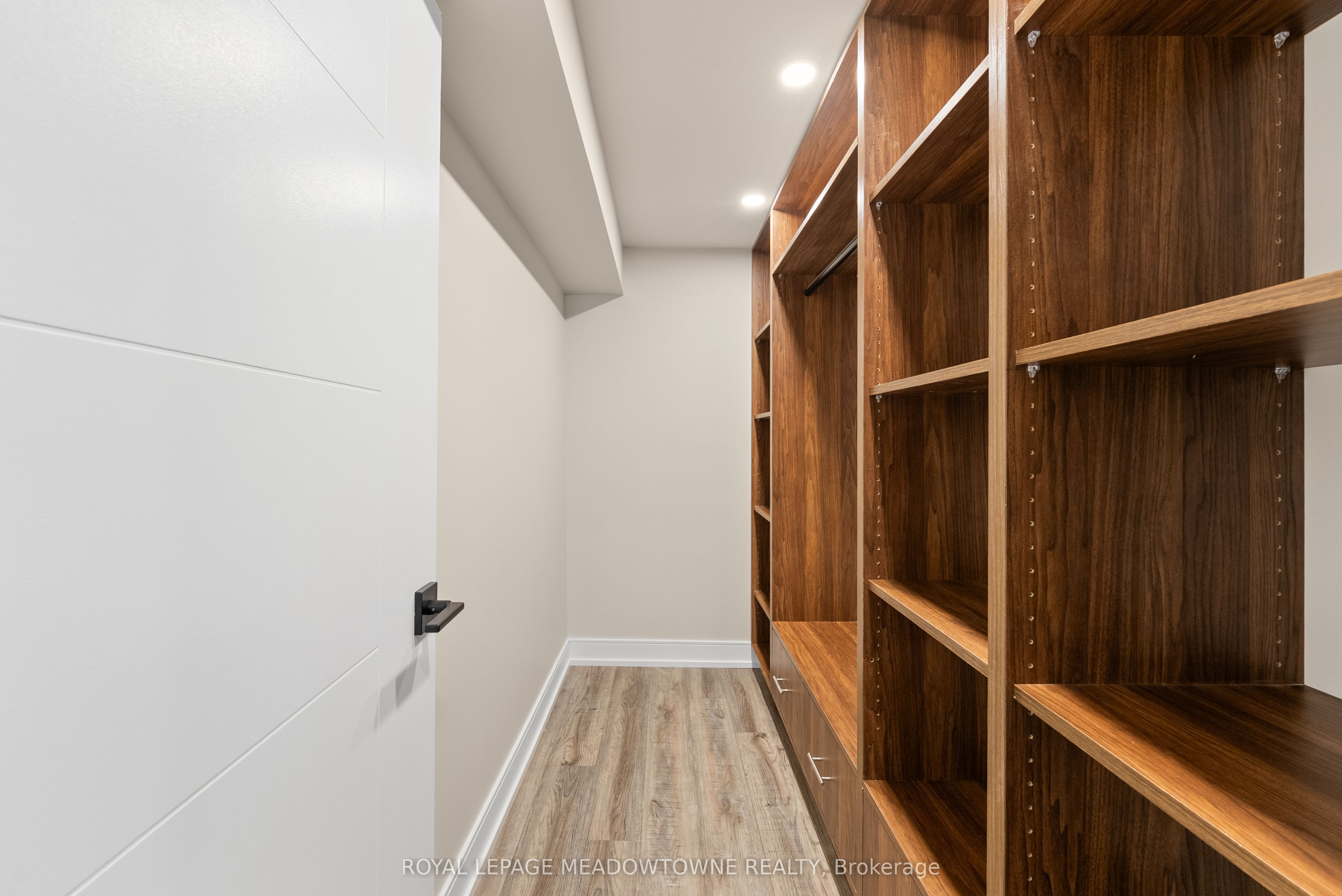 1268 Forest Hill Property Photo 31
