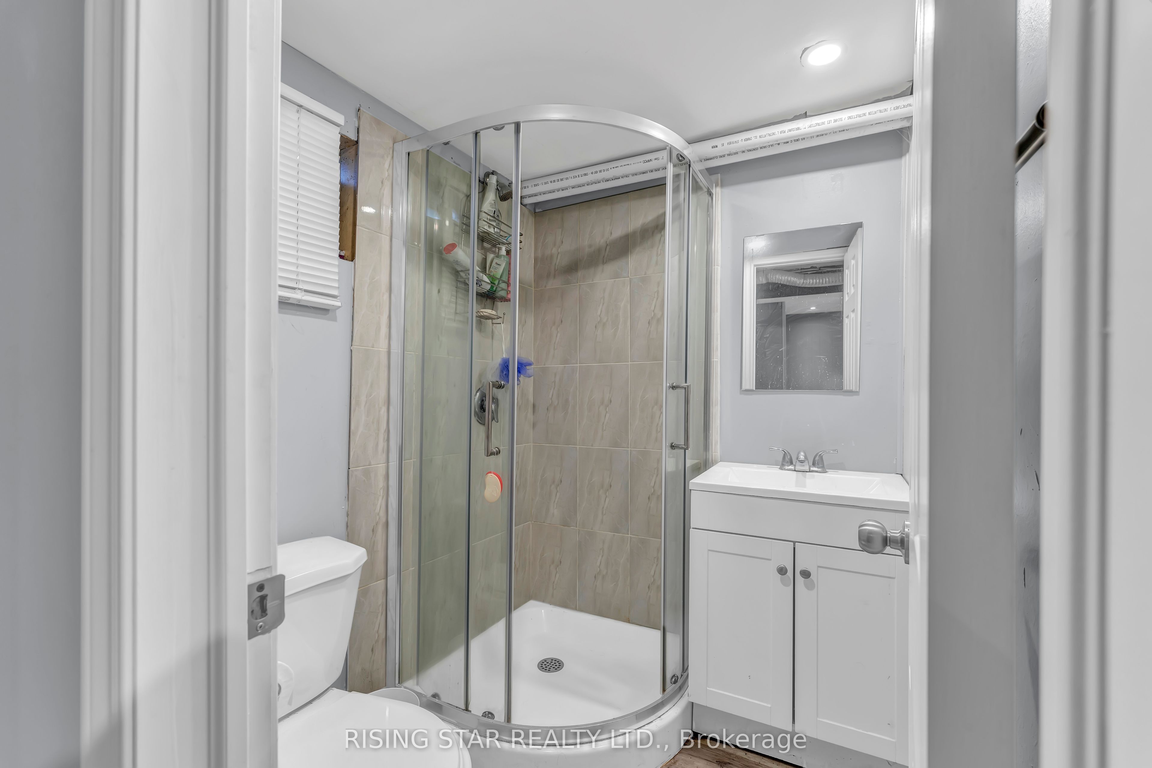 7440 Goreway Drive 2 Property Photo 30
