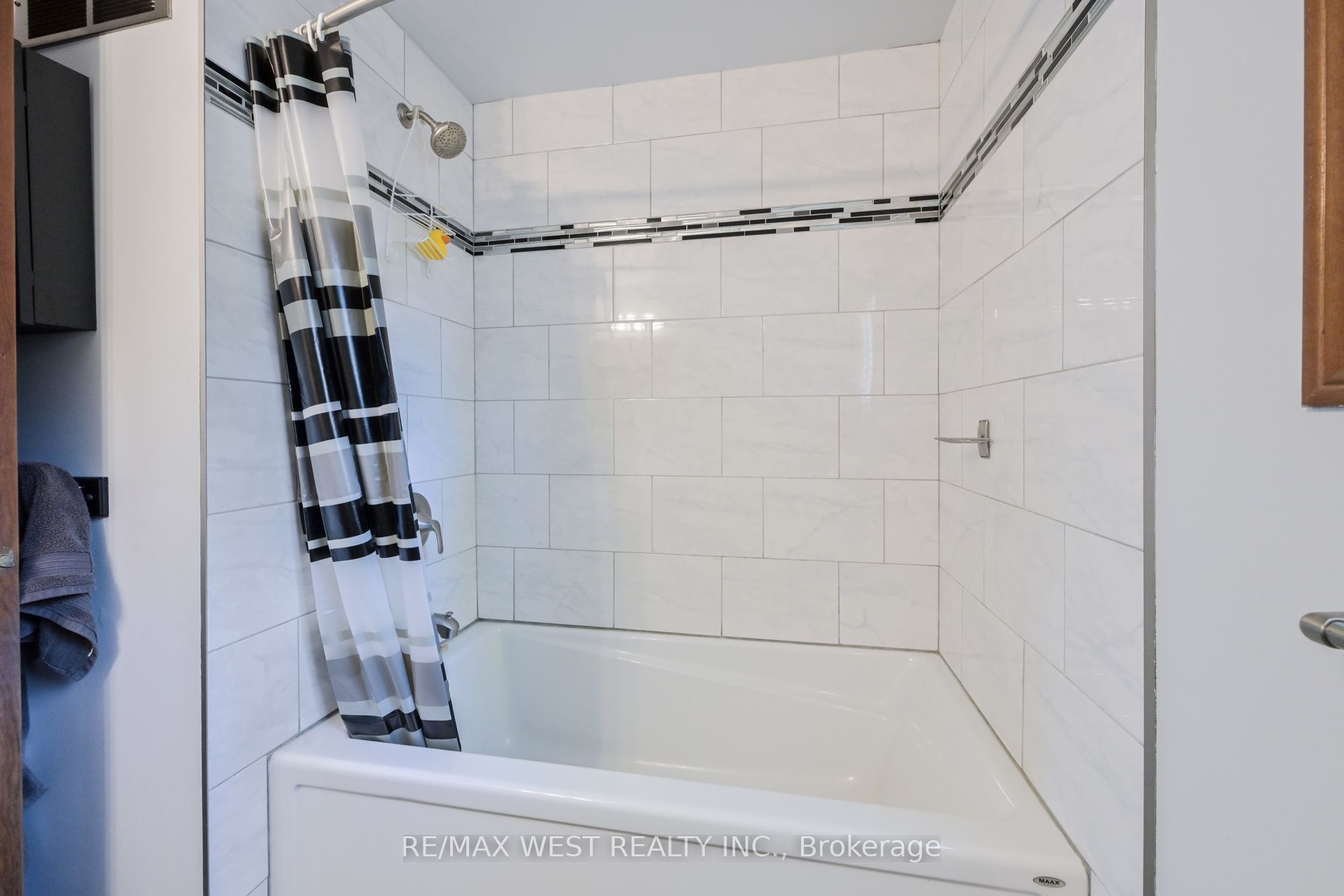 5775 Boston Mills Road Property Photo 15