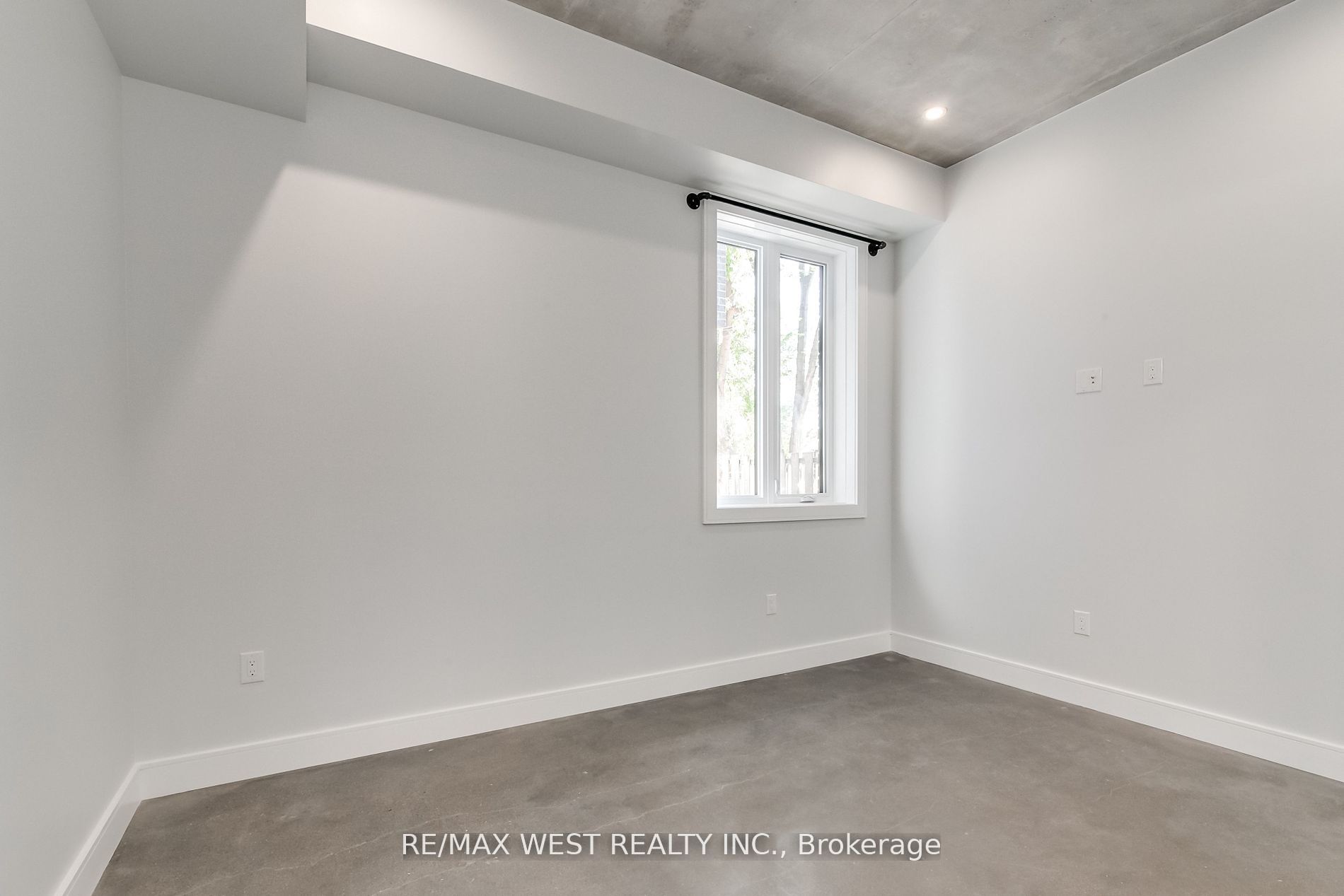 1745 Keele Street 1 Property Photo 21