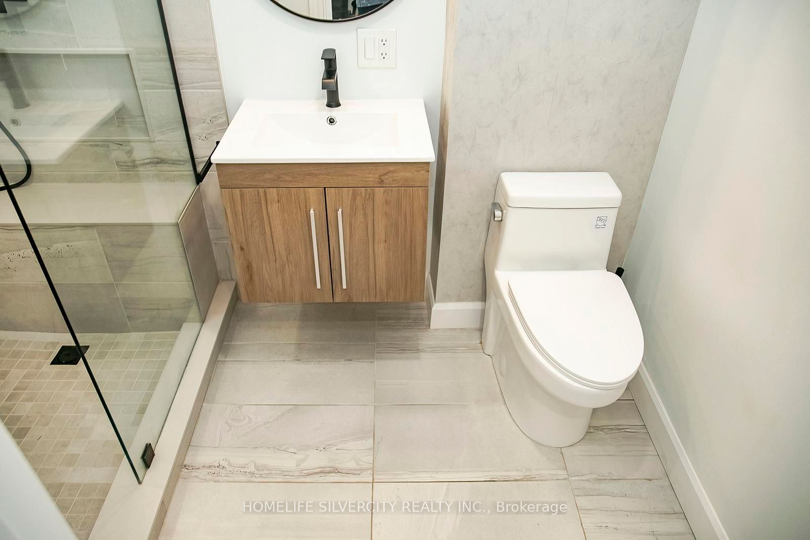 21 Mitchell Avenue Property Photo 41