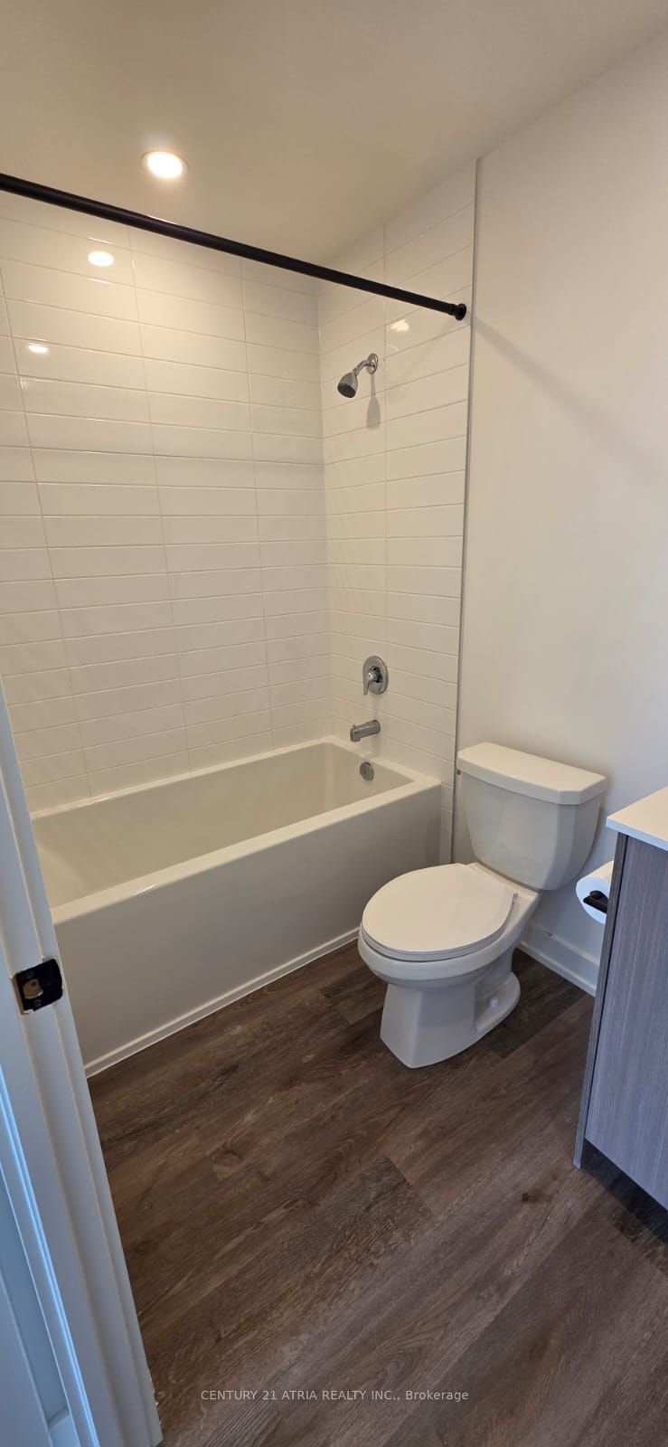 2475 Old Bronte Road 406 Property Photo 31