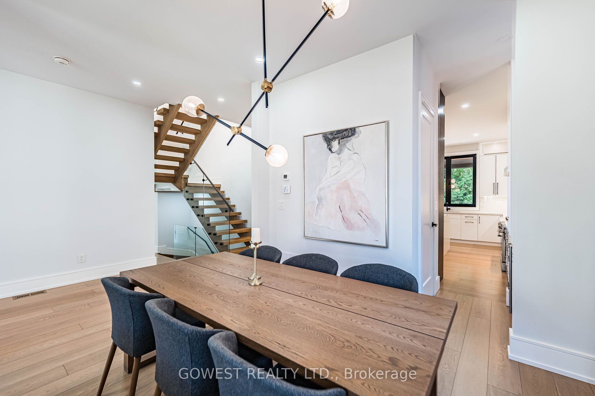 402 Niar Avenue Property Photo 6