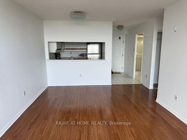 250 Webb Drive 701 Property Photo 8