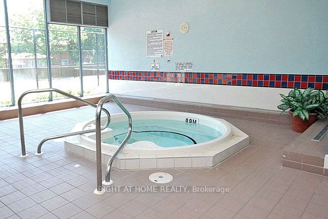 250 Webb Drive 701 Property Photo 28