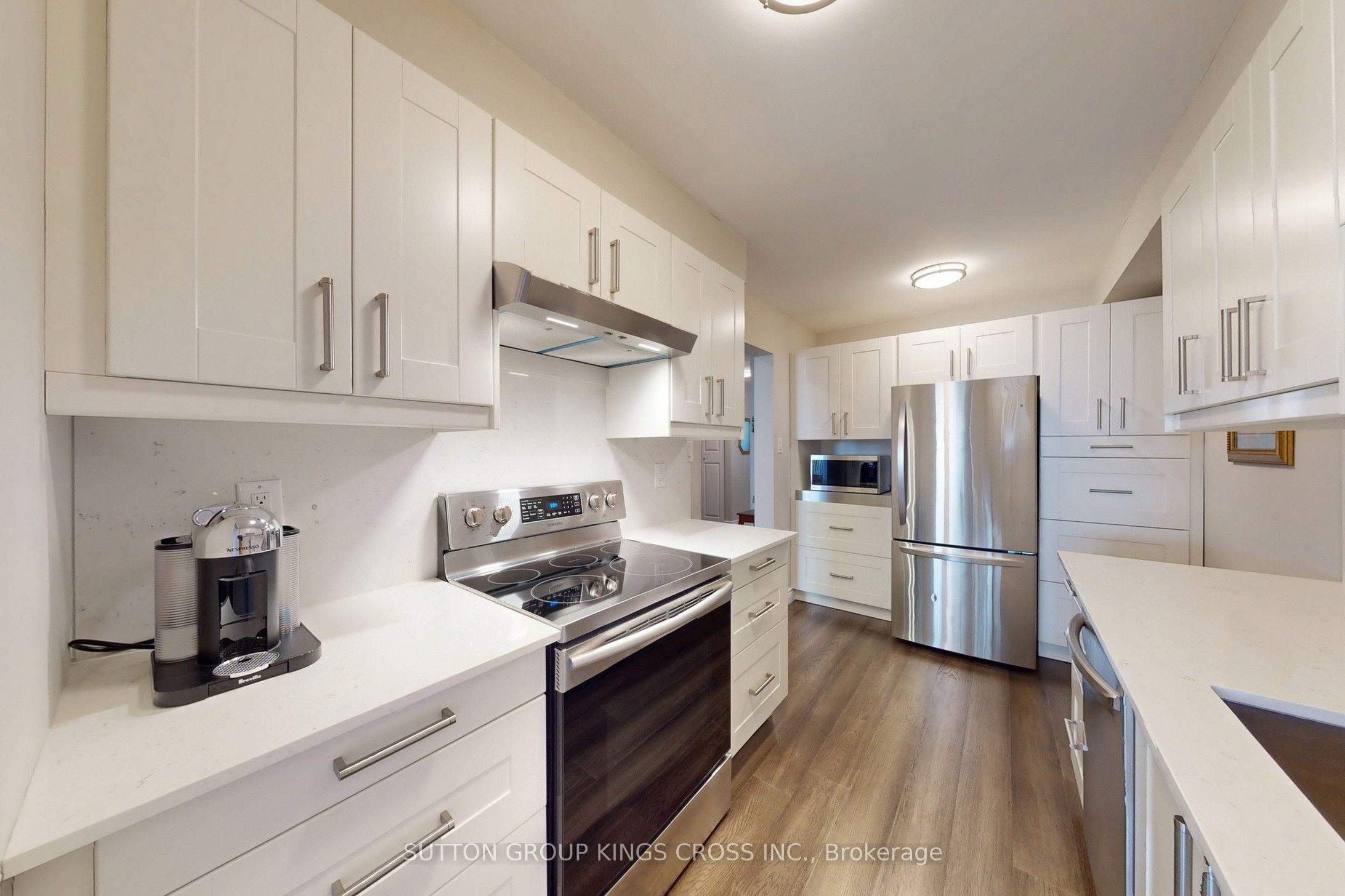 2575 Parmeer Drive 2 Property Photo 13