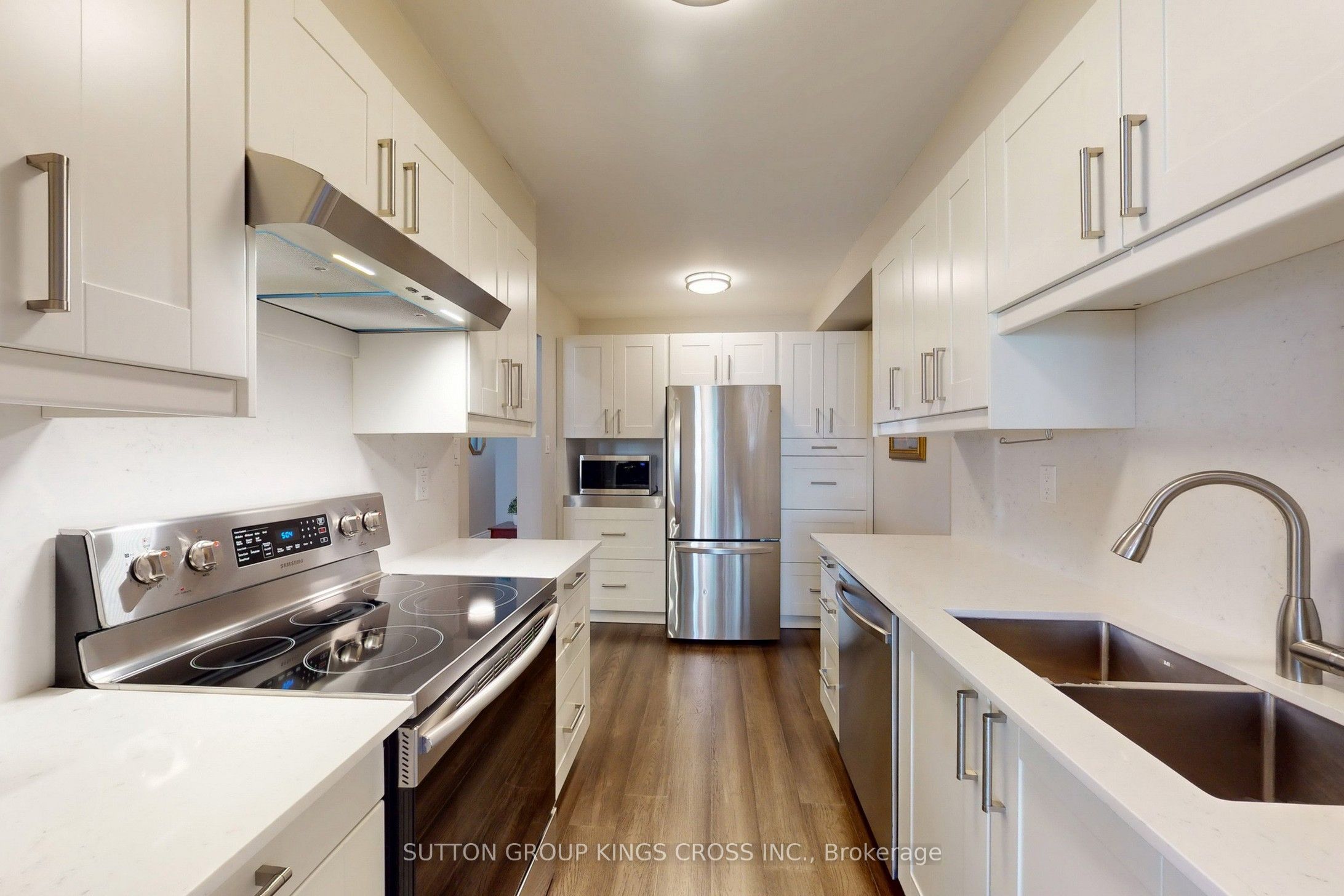 2575 Parmeer Drive 2 Property Photo 14