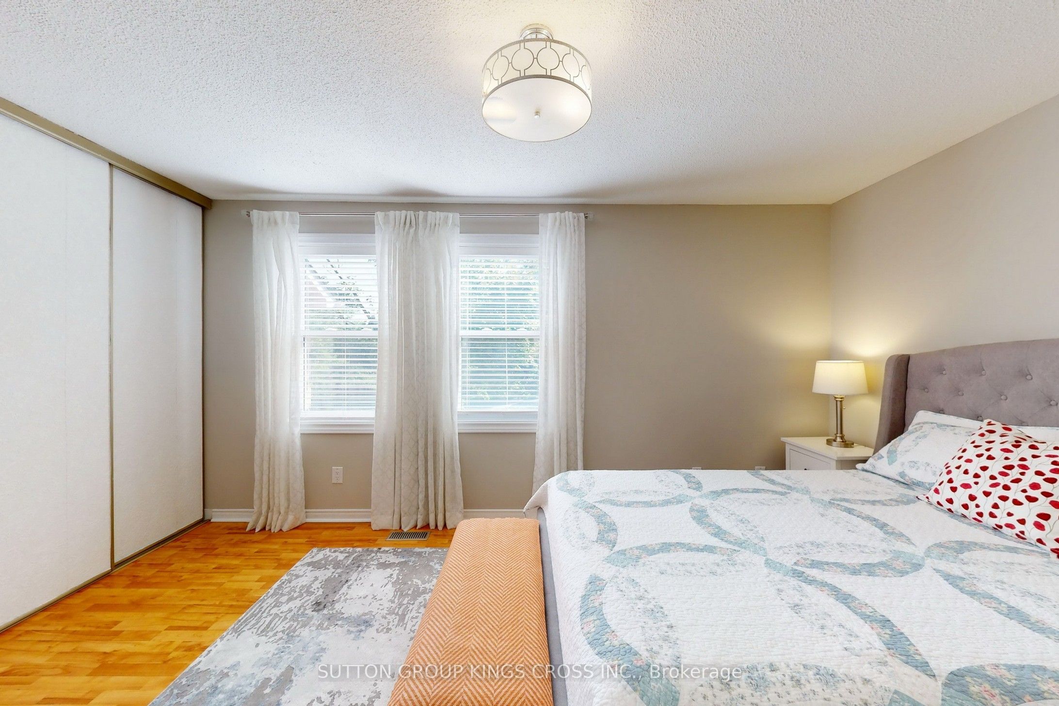 2575 Parmeer Drive 2 Property Photo 20