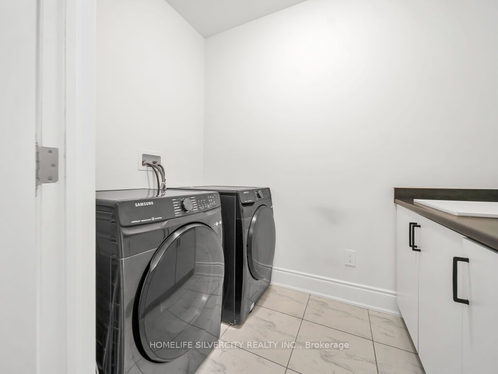 255 Amos Drive Property Photo 32