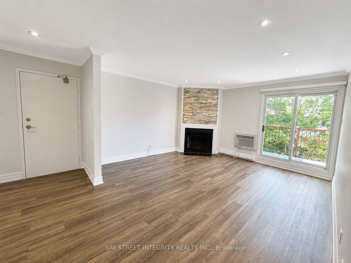 1498 Pilgrims Way 234 Property Photo 3