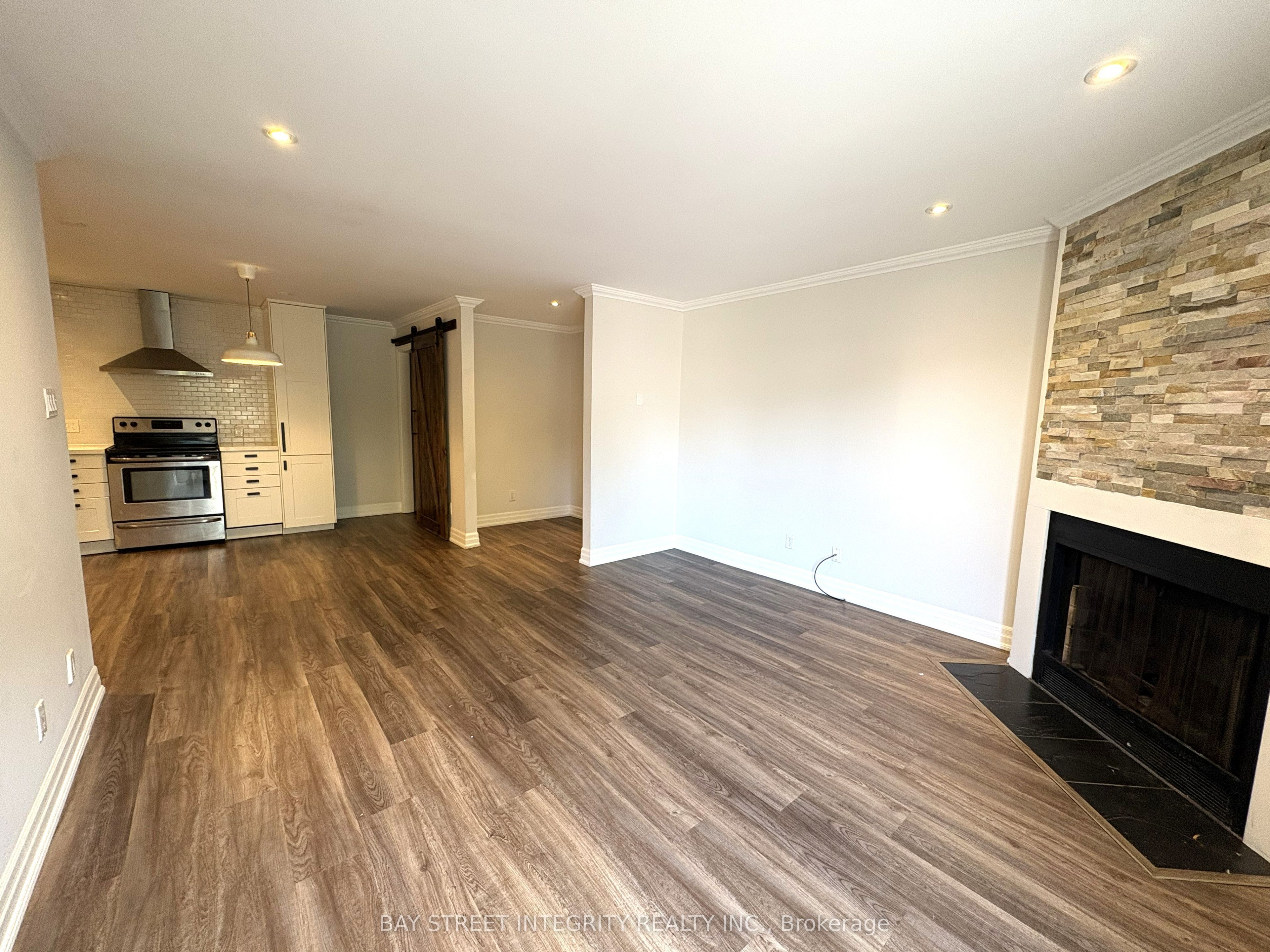 1498 Pilgrims Way 234 Property Photo 4