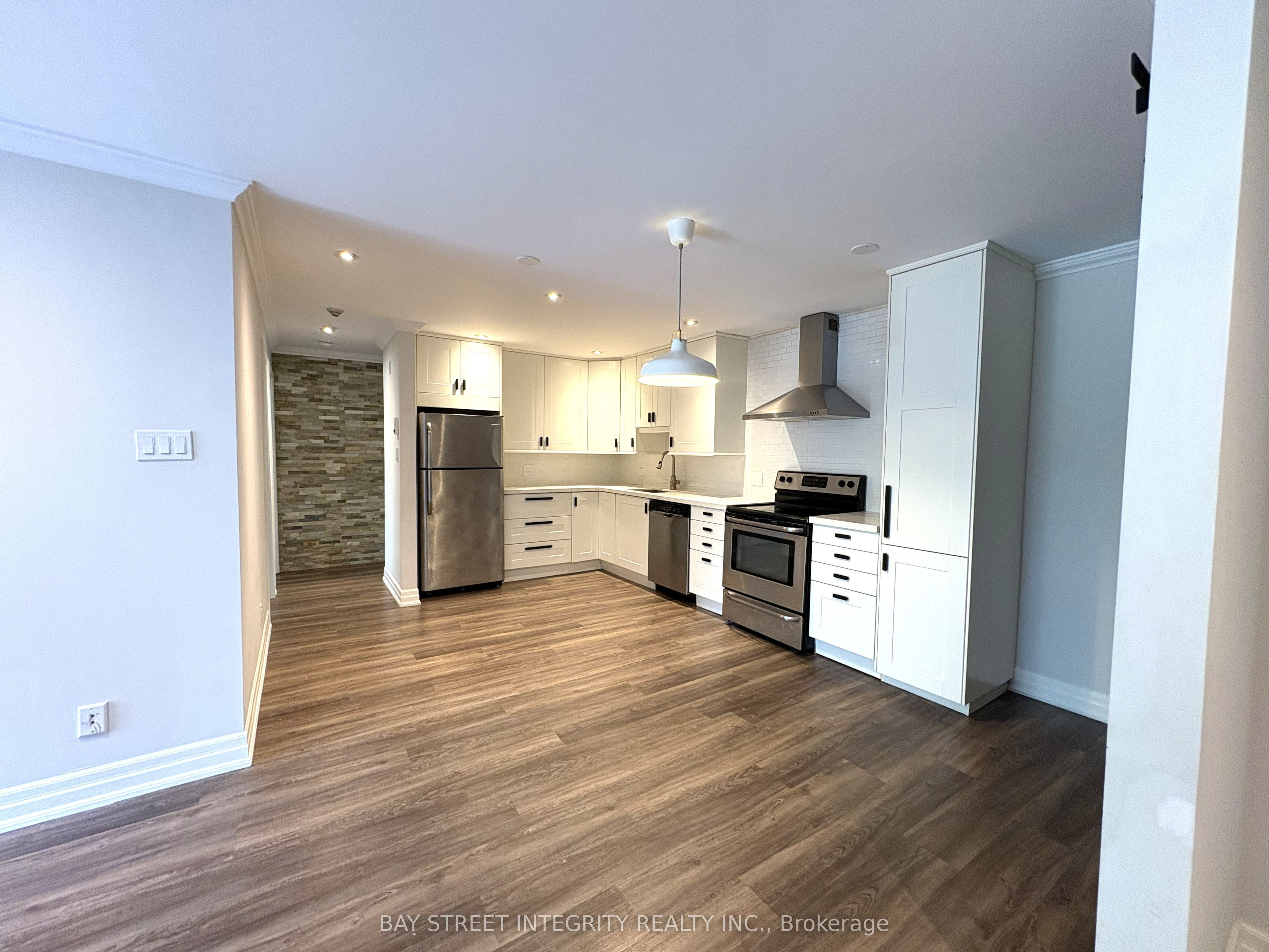 1498 Pilgrims Way 234 Property Photo 5