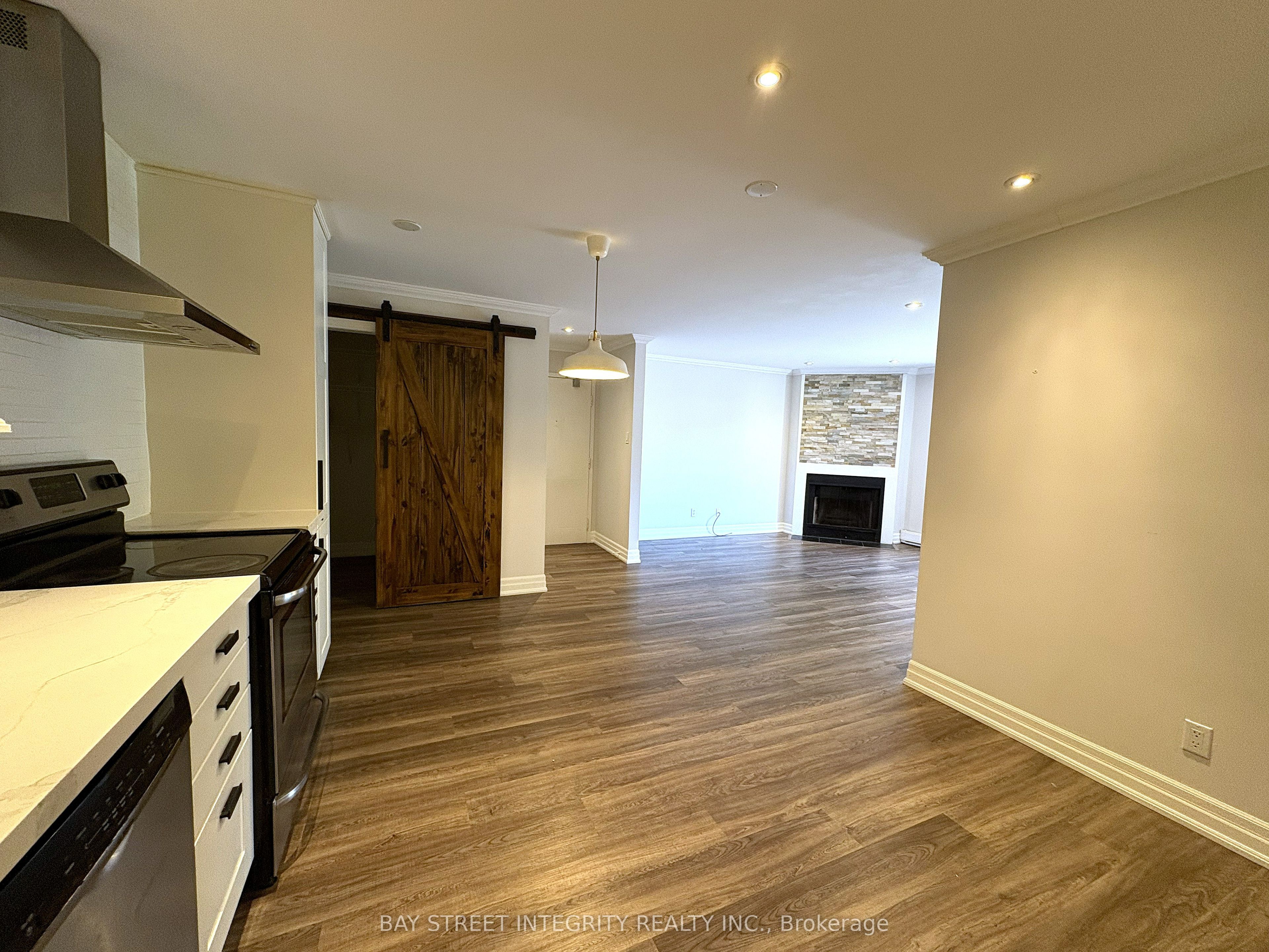 1498 Pilgrims Way 234 Property Photo 6