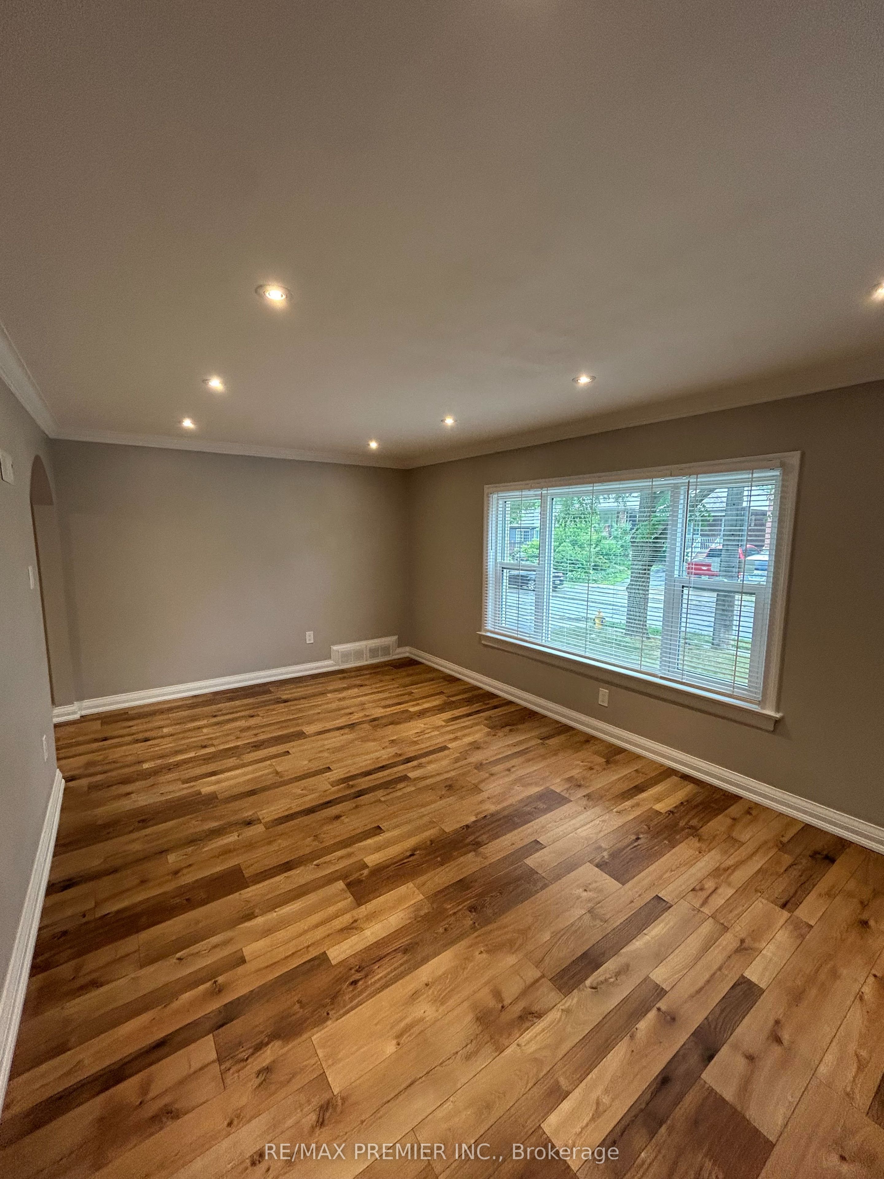 394 Whitmore Avenue Main Property Photo 4