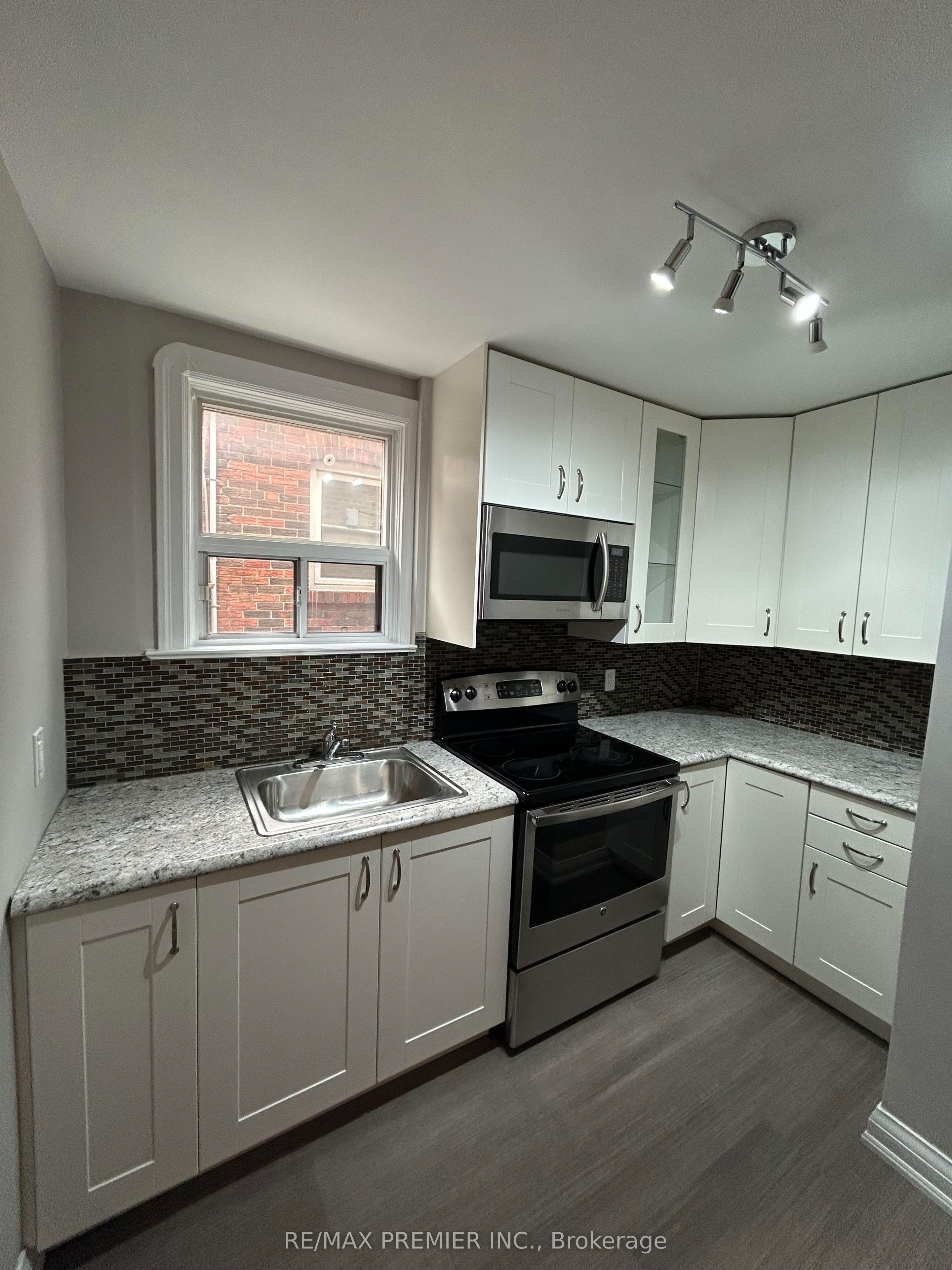 394 Whitmore Avenue Main Property Photo 9