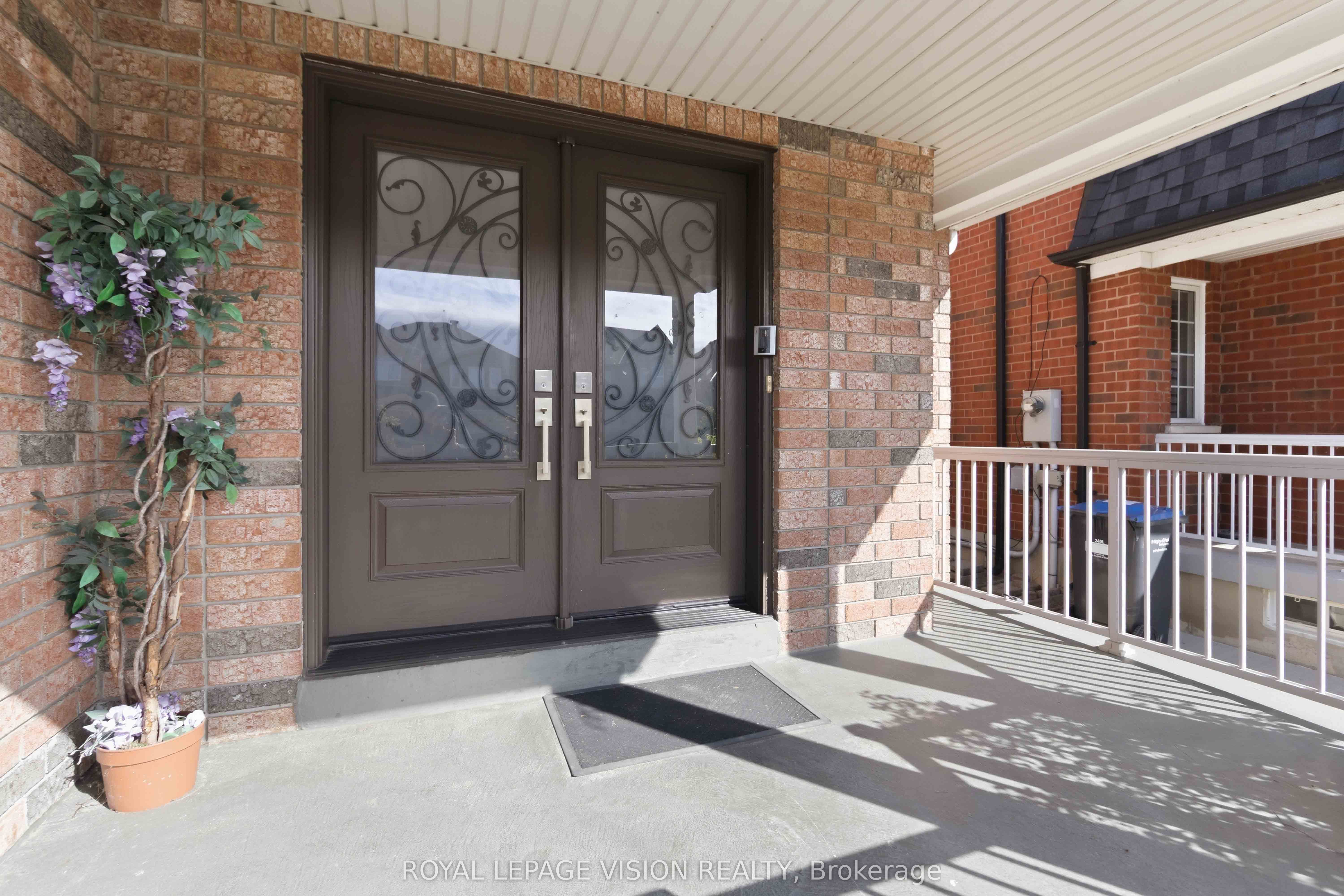 3859 Mcdowell Drive Property Photo 4