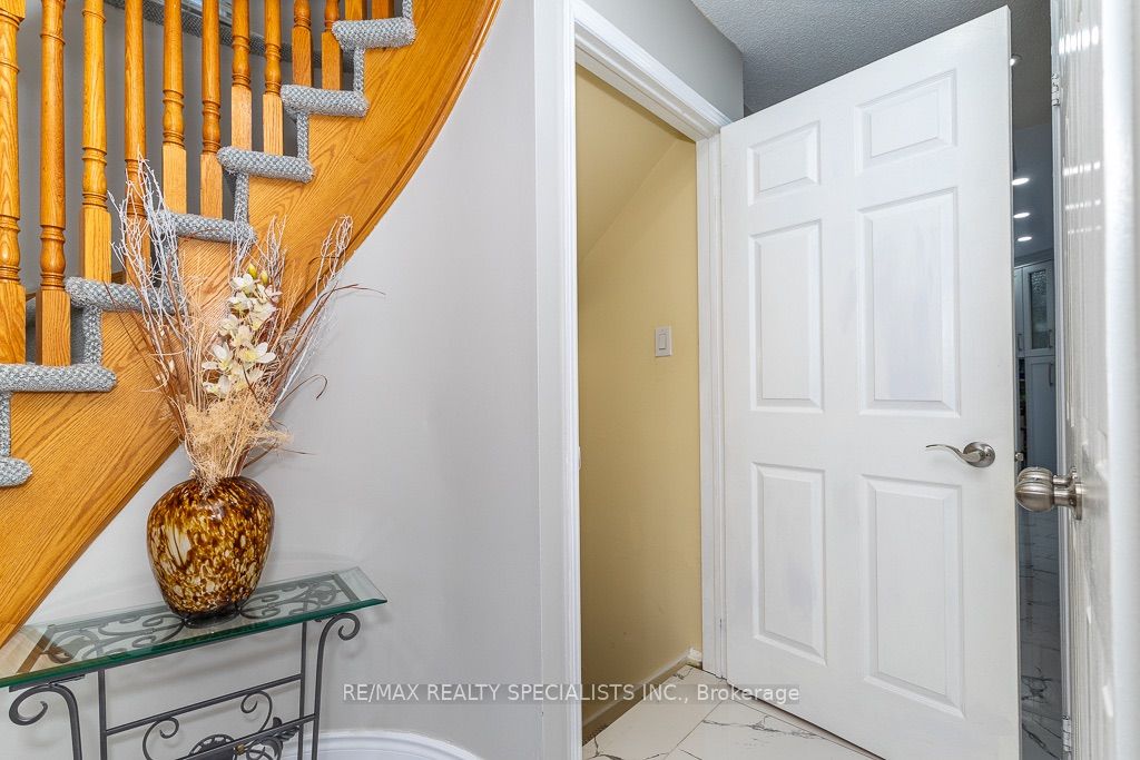 6369 Longspur Road Property Photo 32