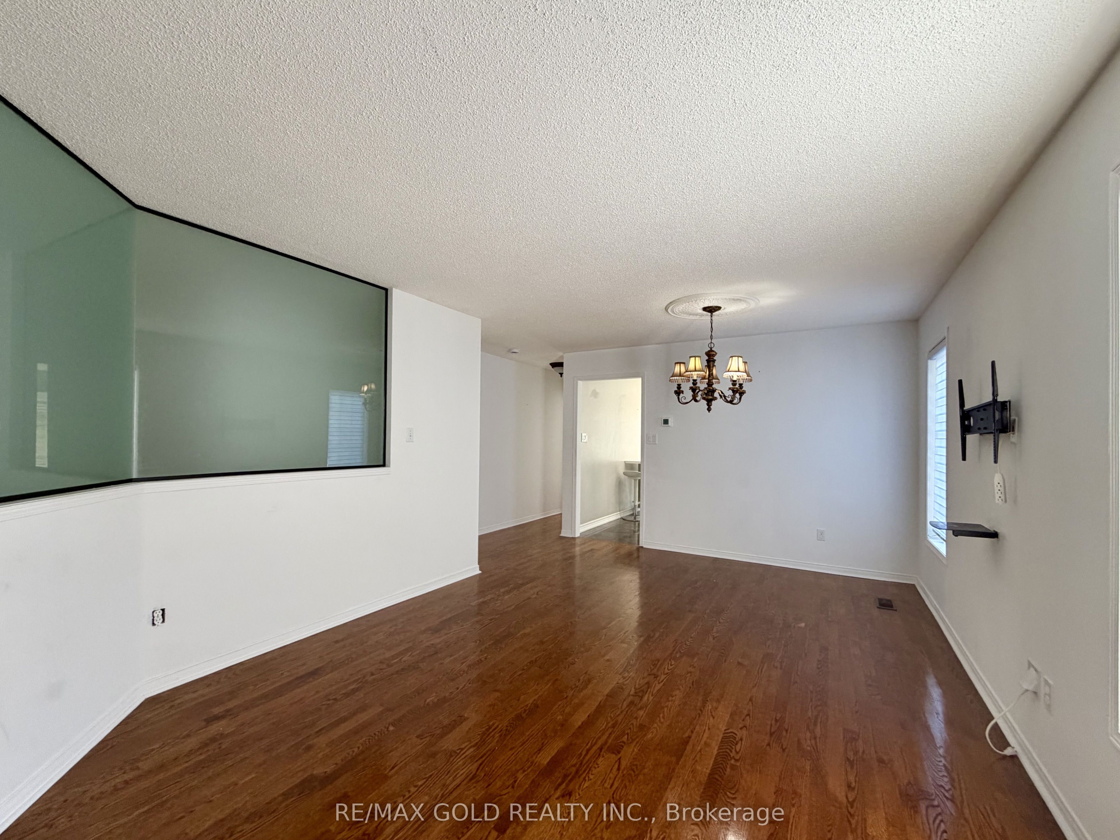 218 Van Scott Drive Property Photo 6