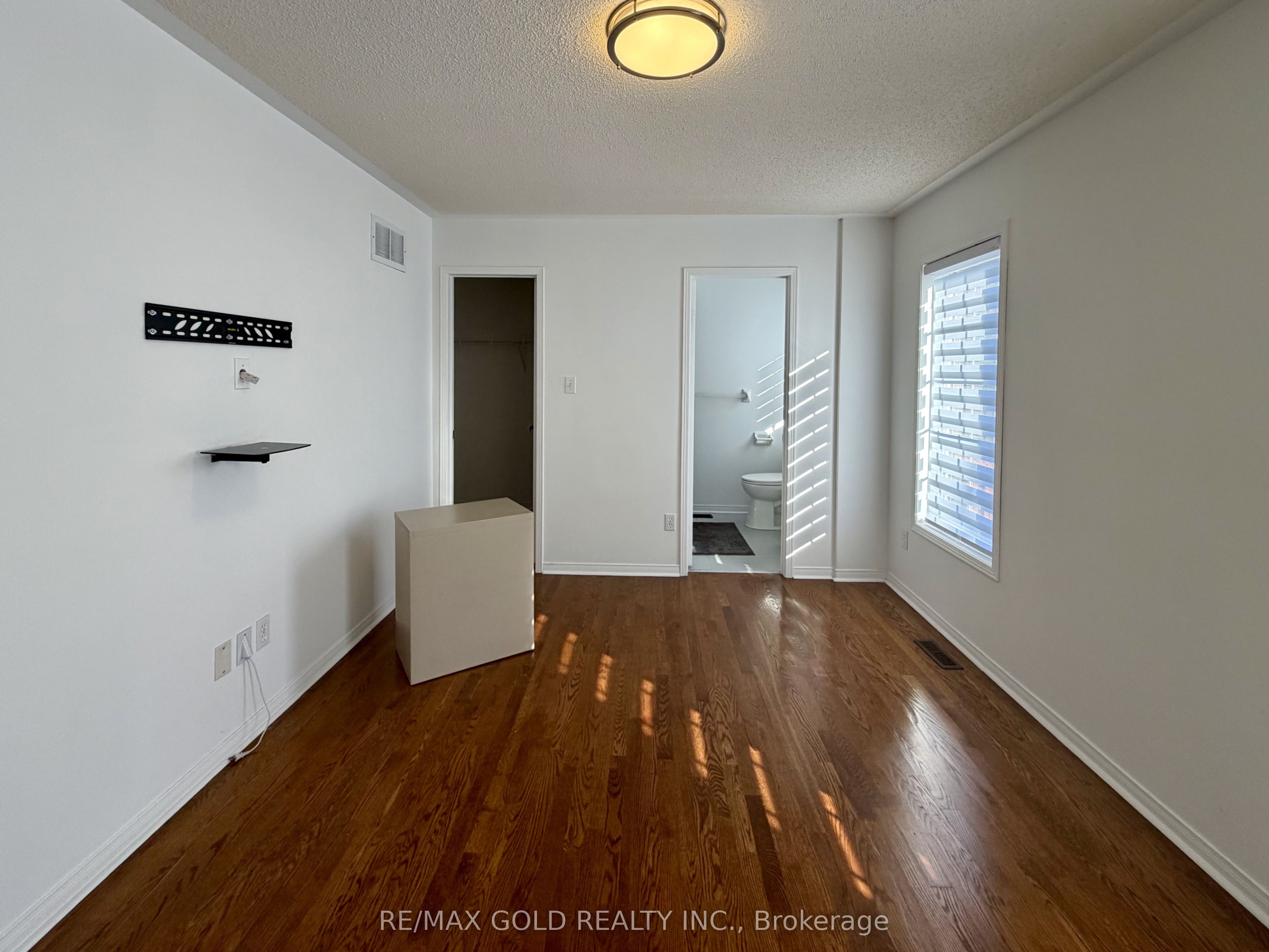 218 Van Scott Drive Property Photo 11