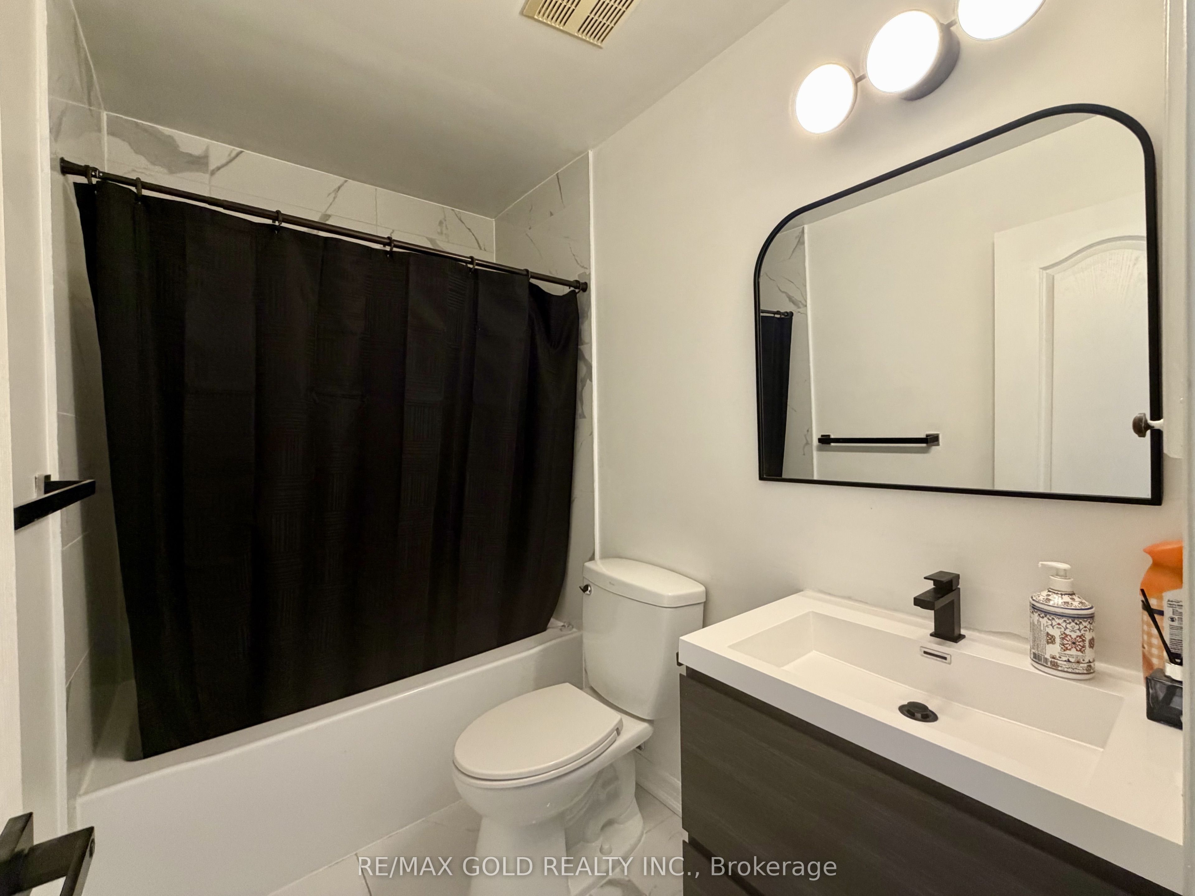 218 Van Scott Drive Property Photo 14