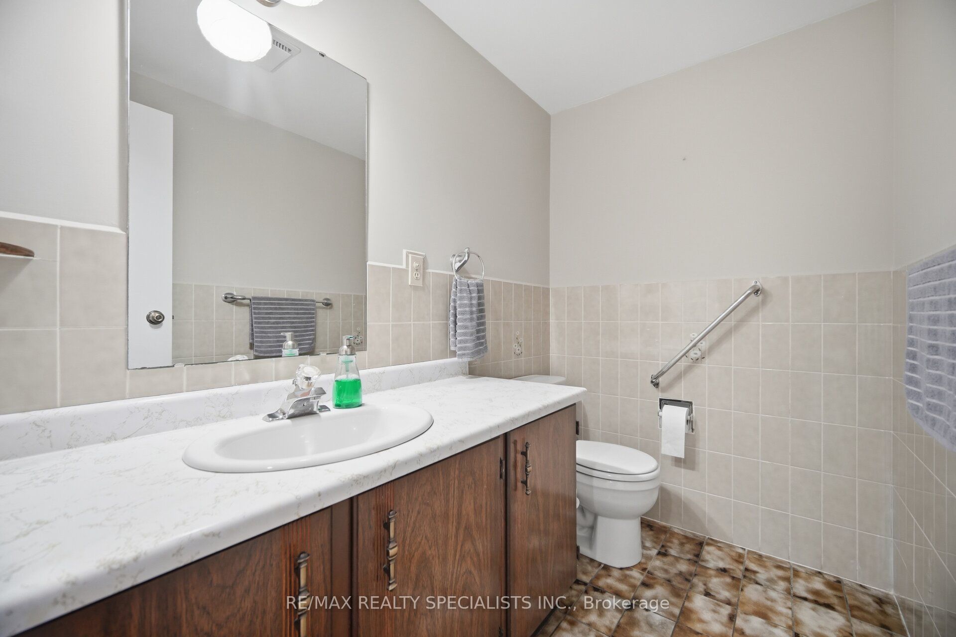 18 Jill Crescent Property Photo 18