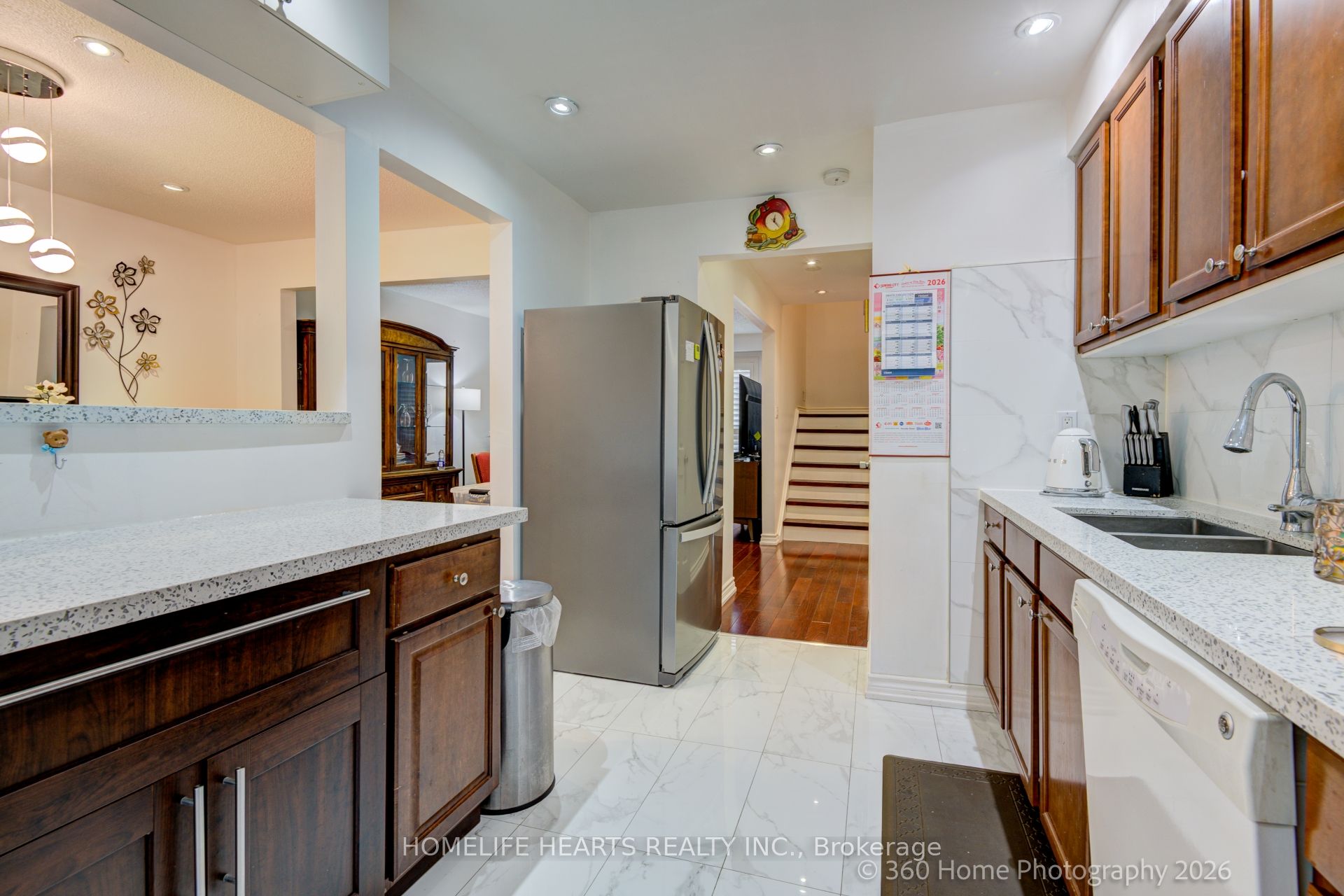 625 Rathburn Road 32 Property Photo 10