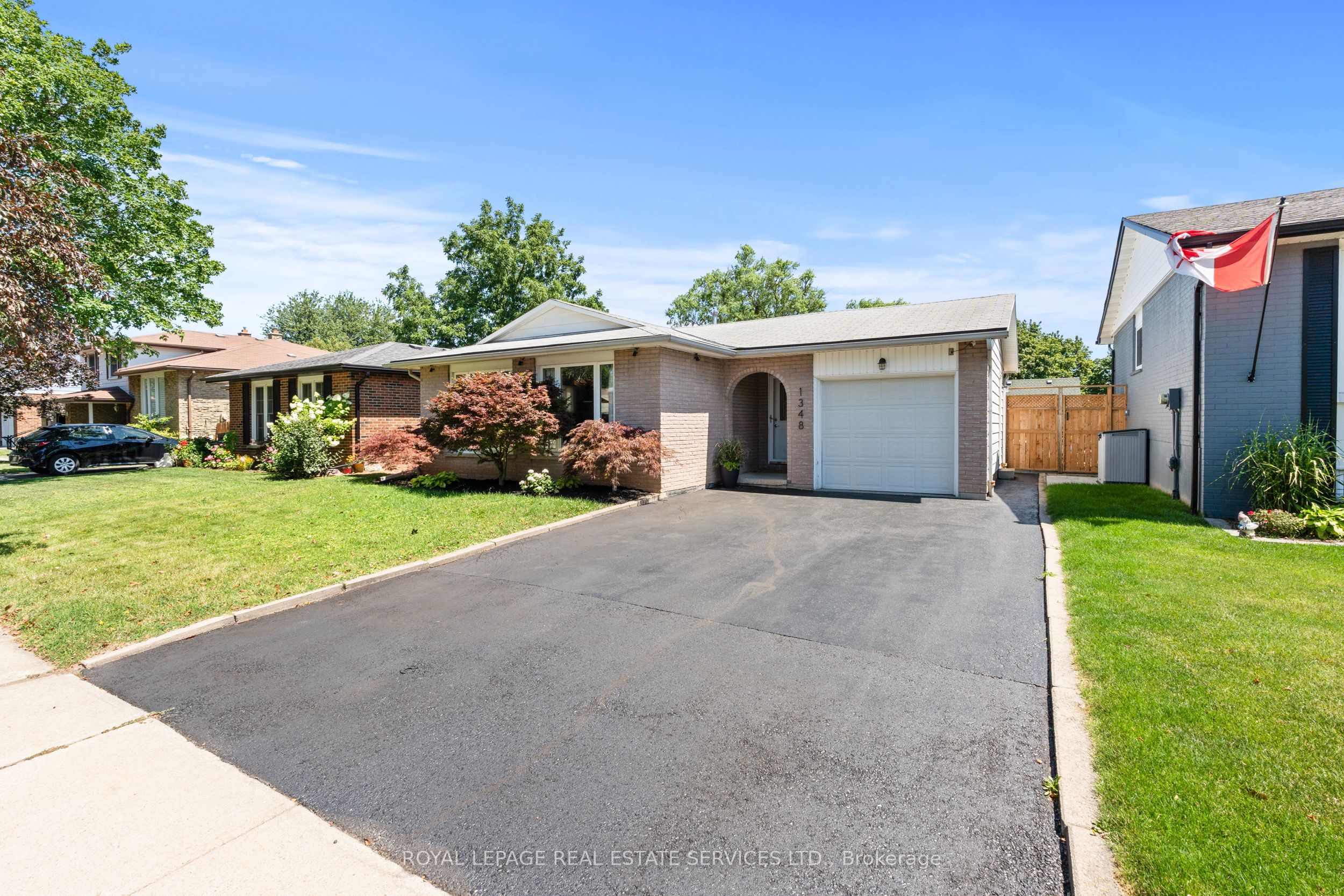 1348 Janina Boulevard Property Photo 2