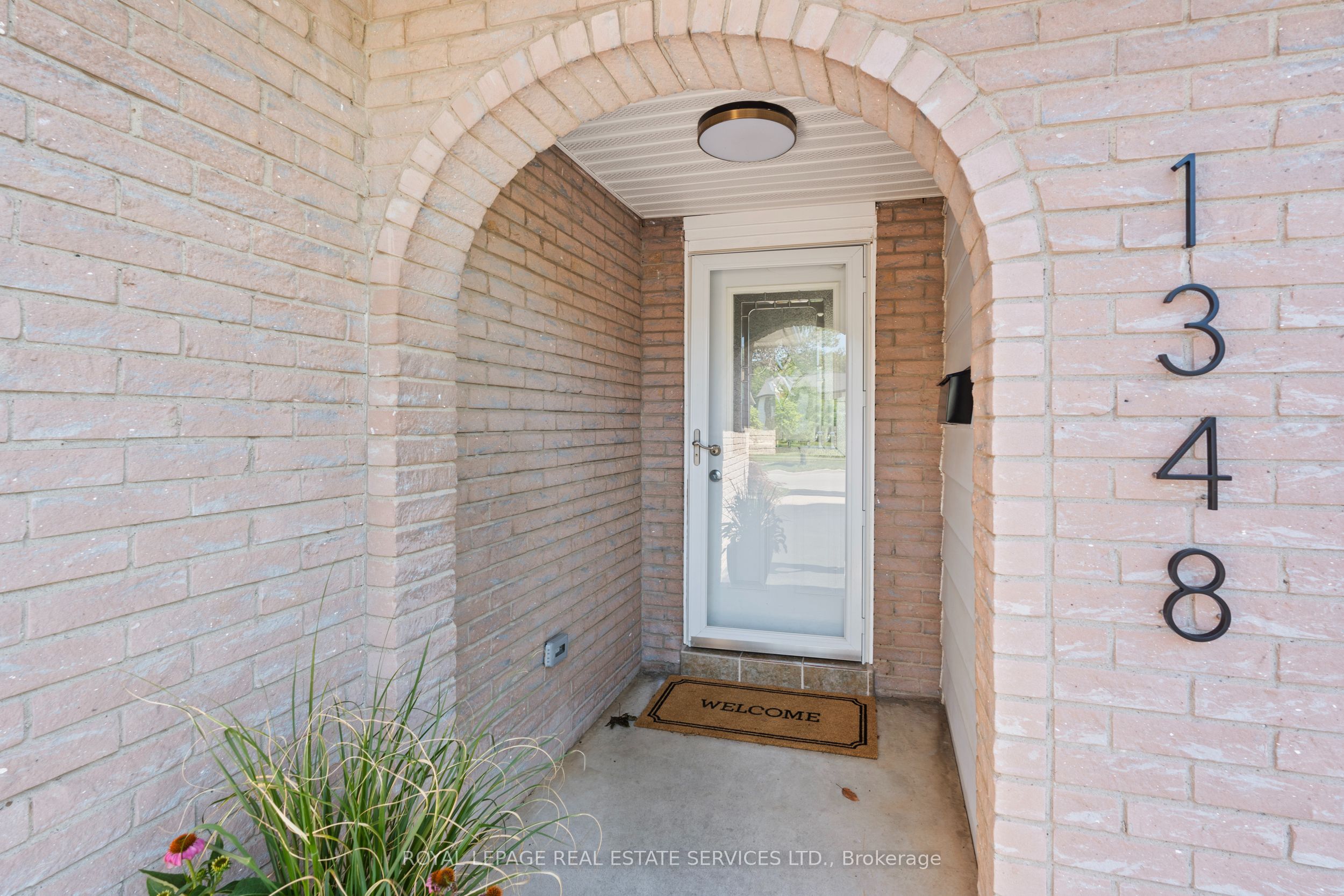 1348 Janina Boulevard Property Photo 4