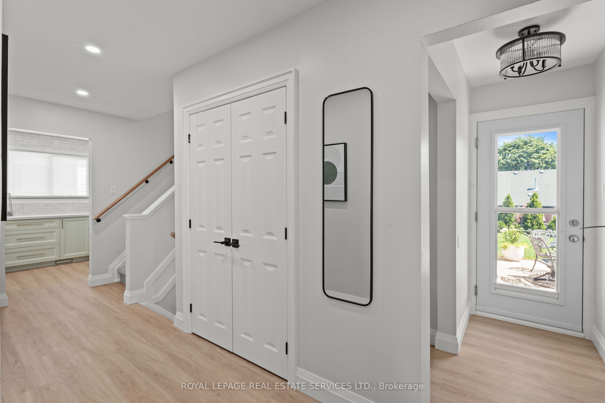 1348 Janina Boulevard Property Photo 6