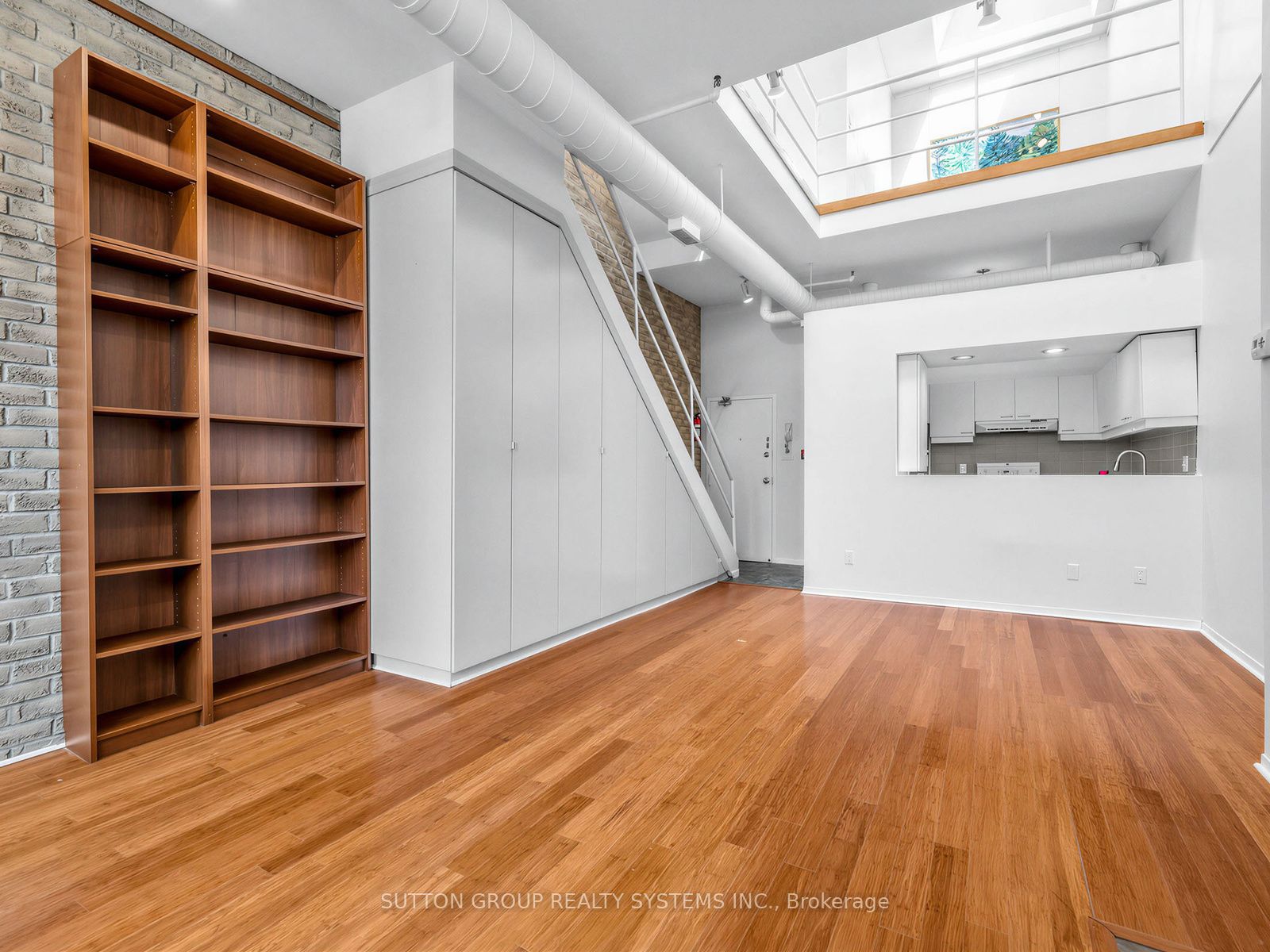6 Bartlett Avenue W 5 Property Photo 7