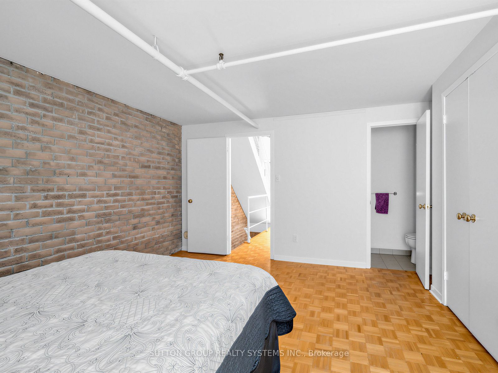 6 Bartlett Avenue W 5 Property Photo 12