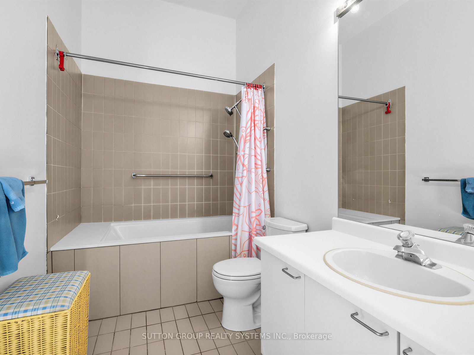 6 Bartlett Avenue W 5 Property Photo 14