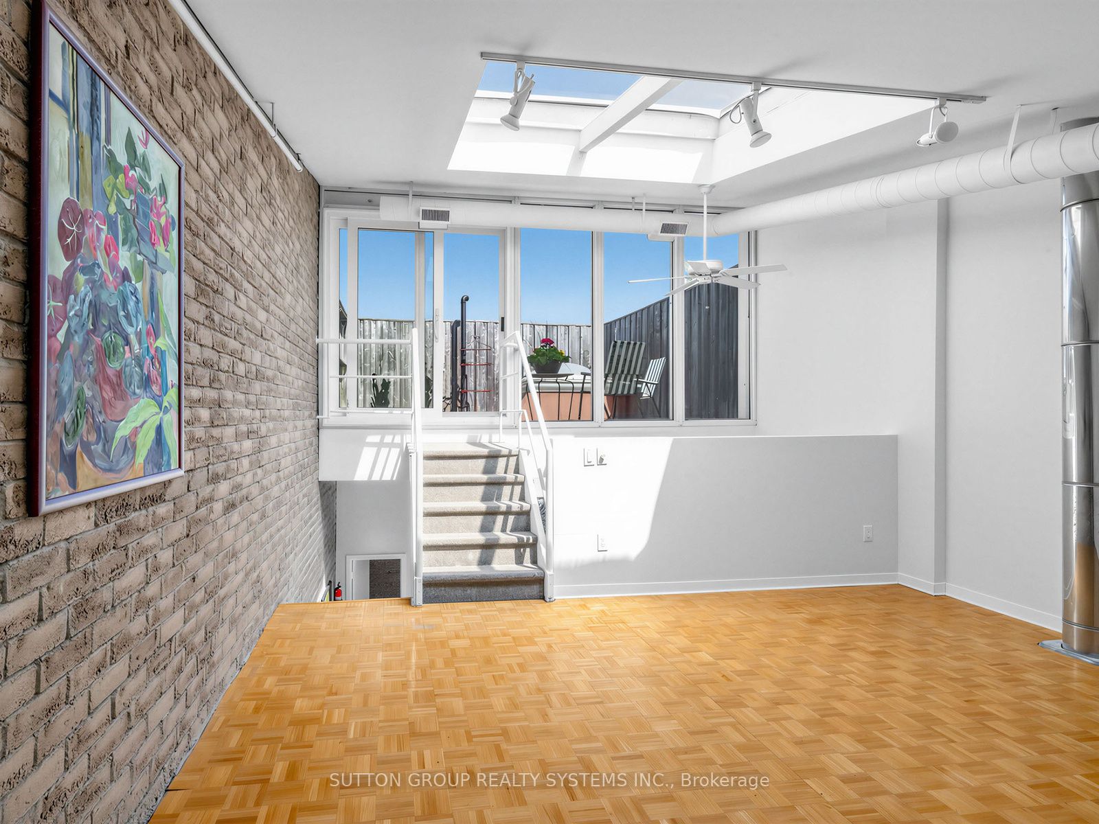 6 Bartlett Avenue W 5 Property Photo 23