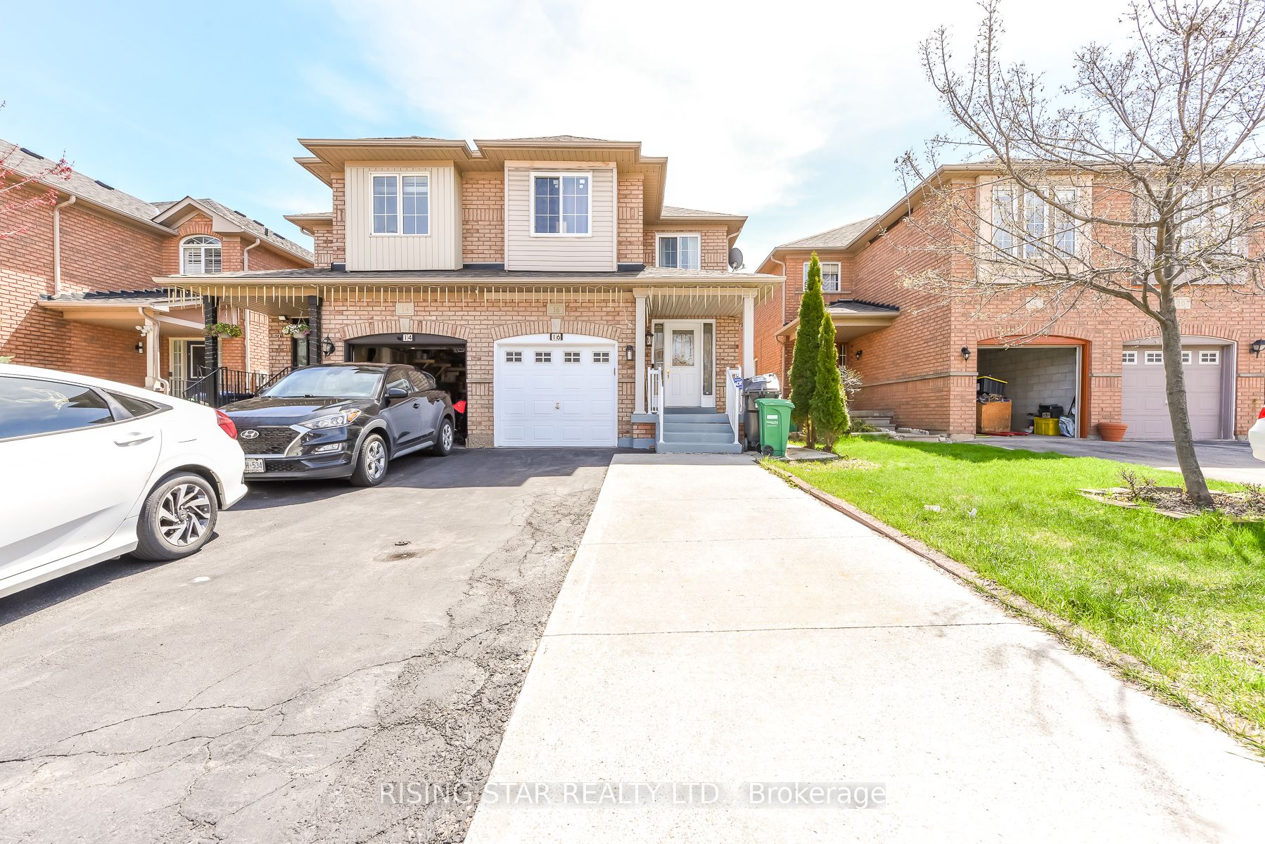 16 Elmpark Court Property Photo 1