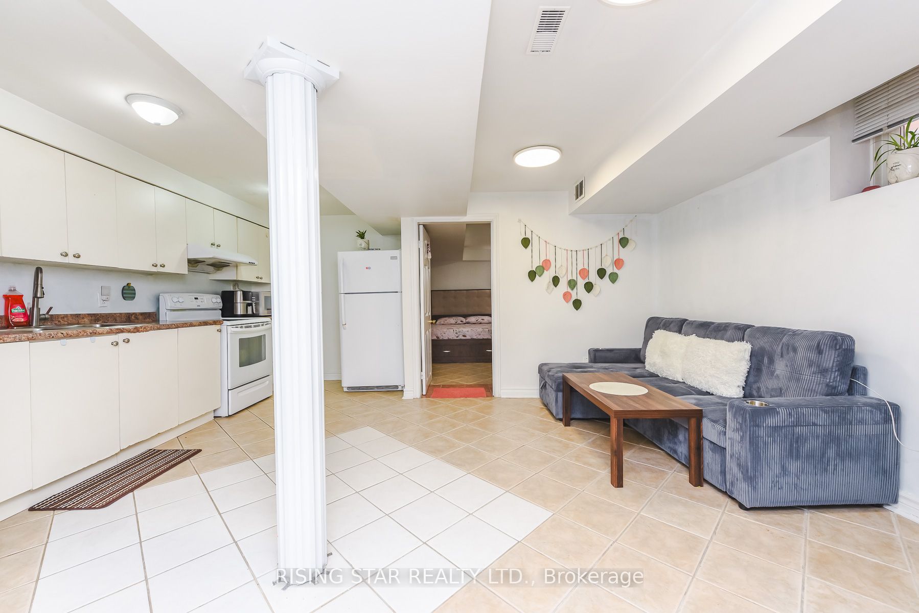 16 Elmpark Court Property Photo 34