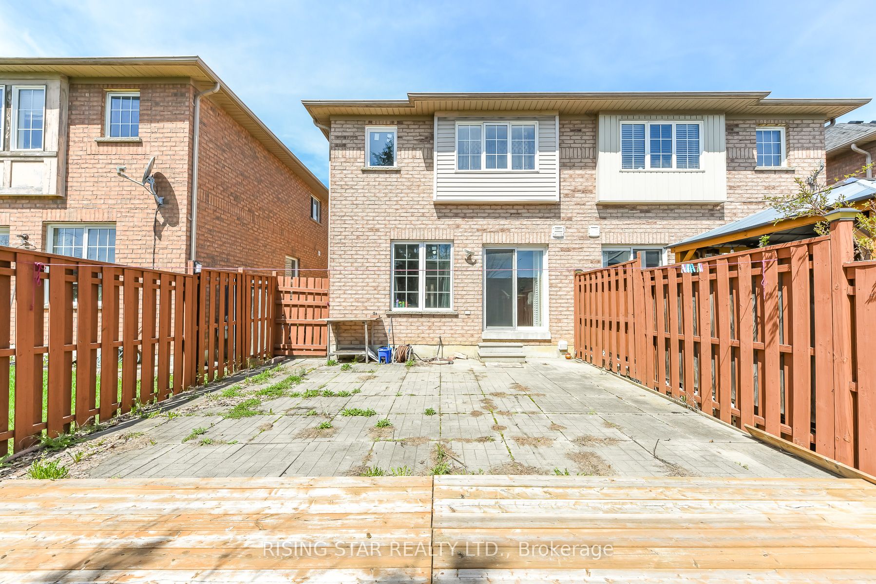 16 Elmpark Court Property Photo 45