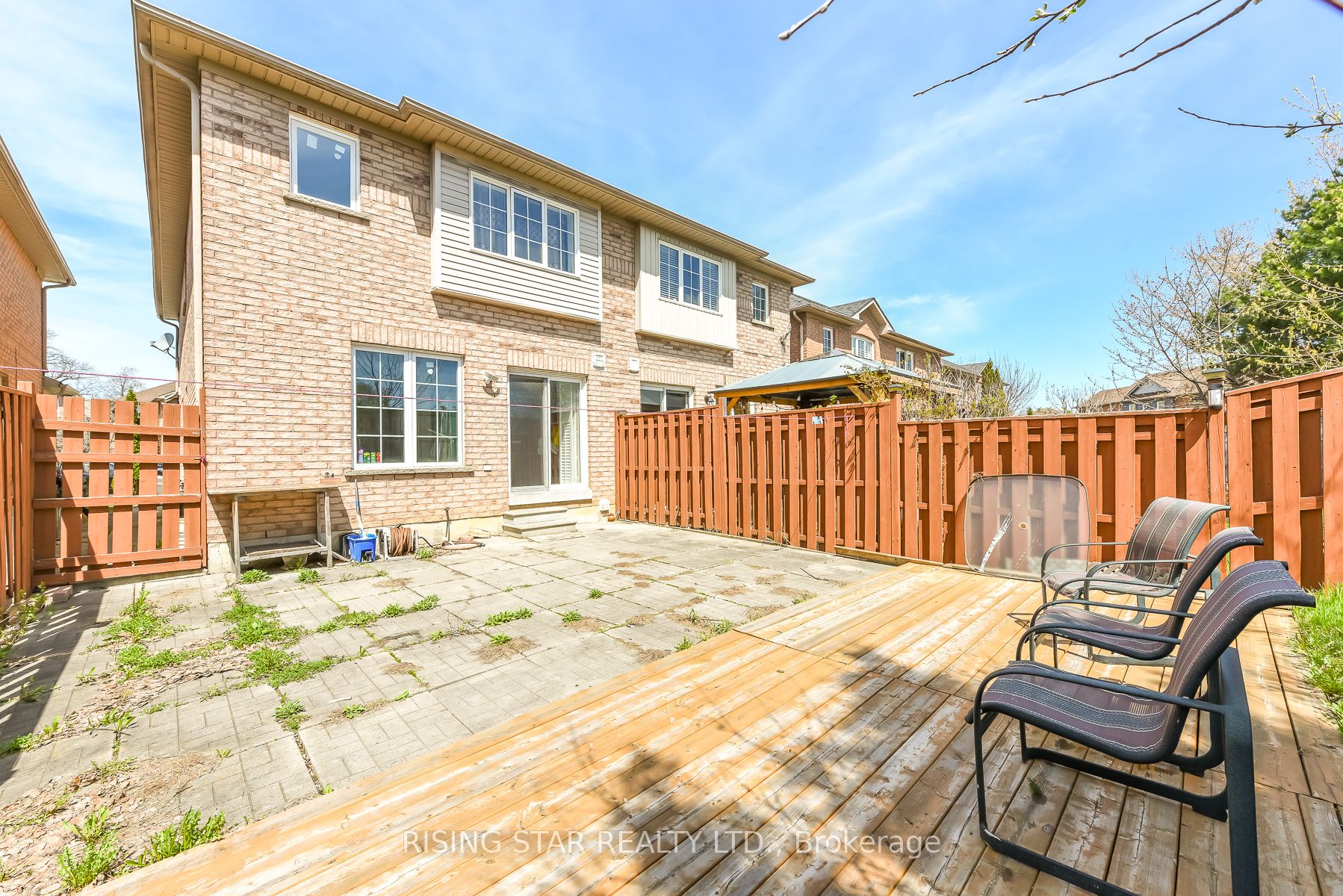 16 Elmpark Court Property Photo 46