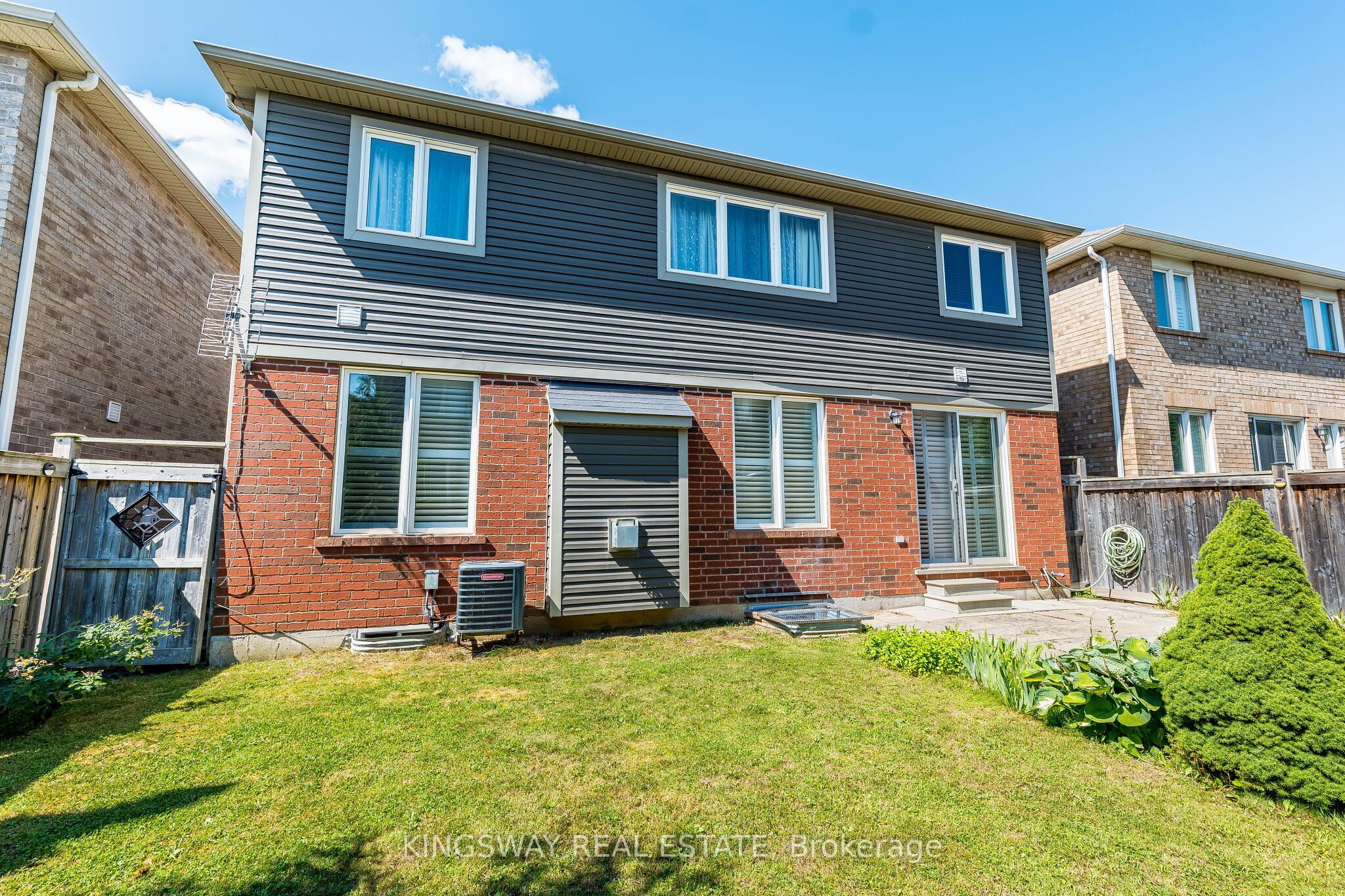323 Cochrane Terrace Property Photo 48