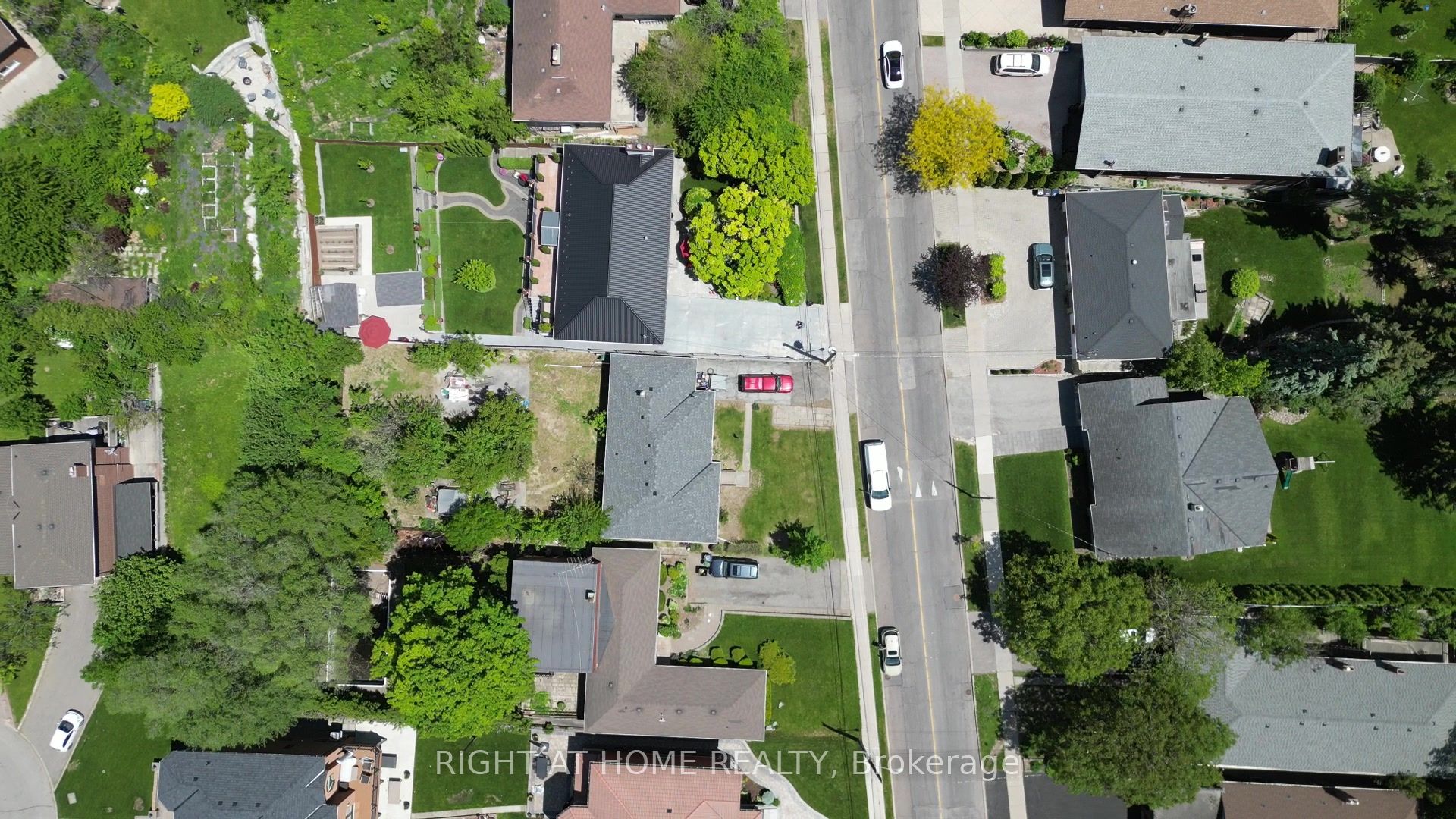 362 Maple Leaf Drive Property Photo 13
